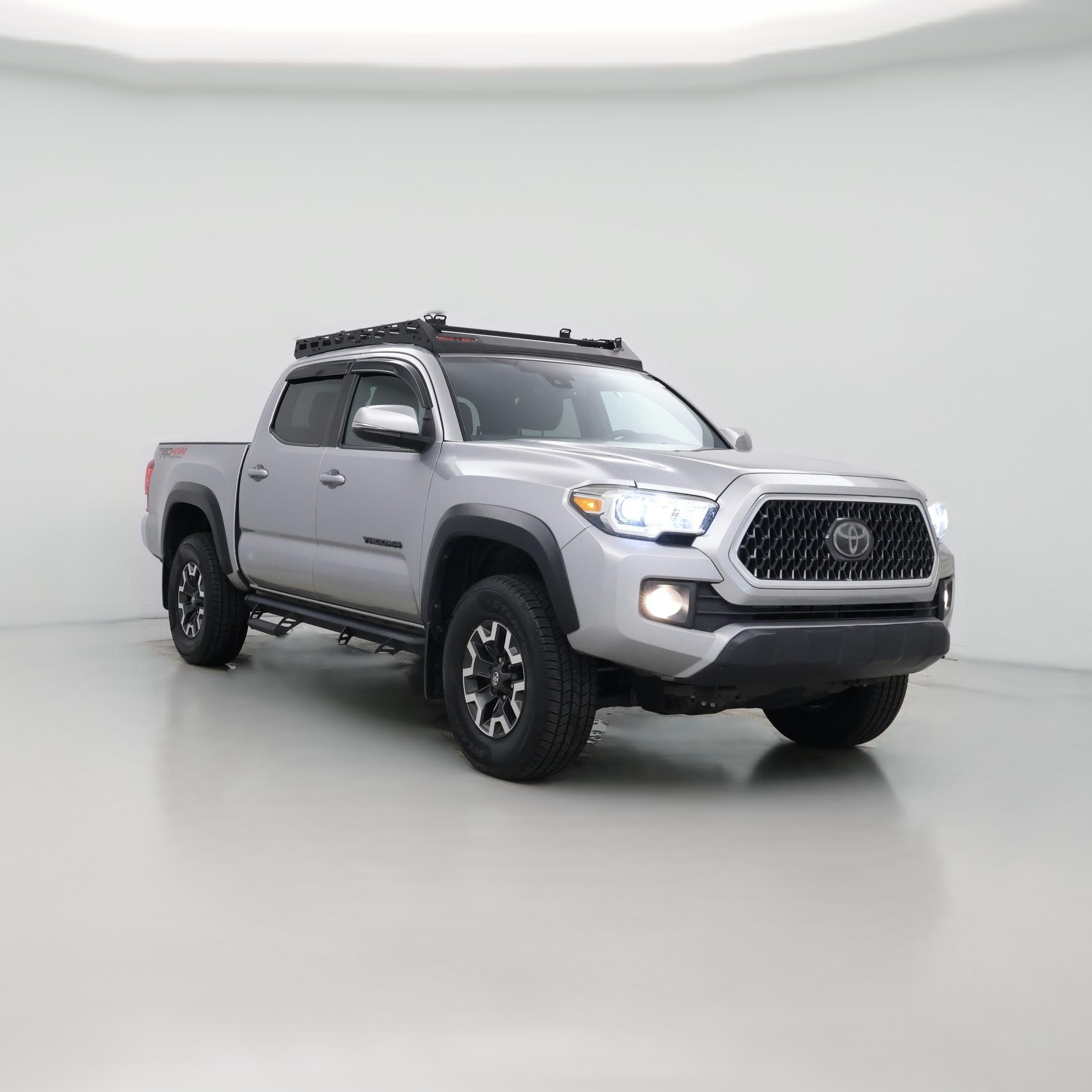 Thumbnail: 2018 Toyota Tacoma - 1