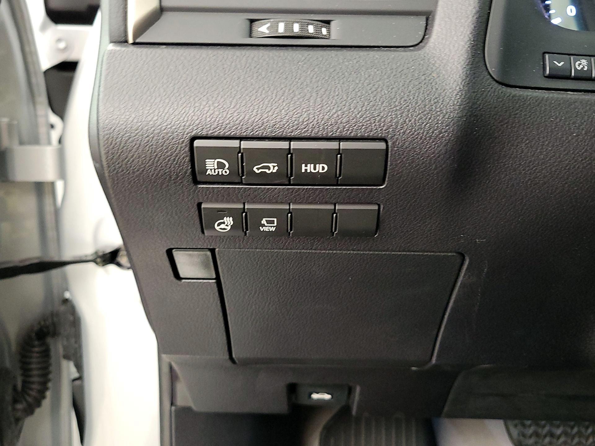 Thumbnail: 2019 Lexus RX - 11
