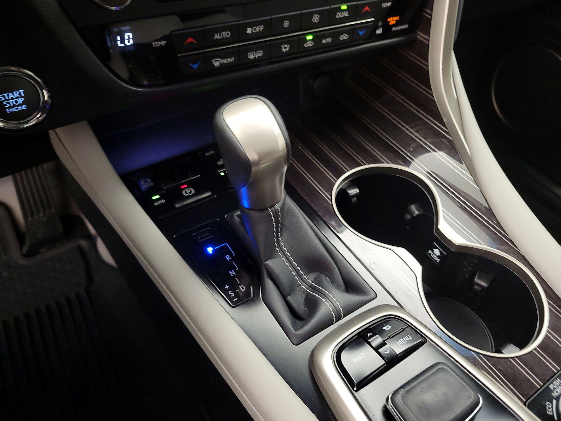 Thumbnail: 2019 Lexus RX - 15