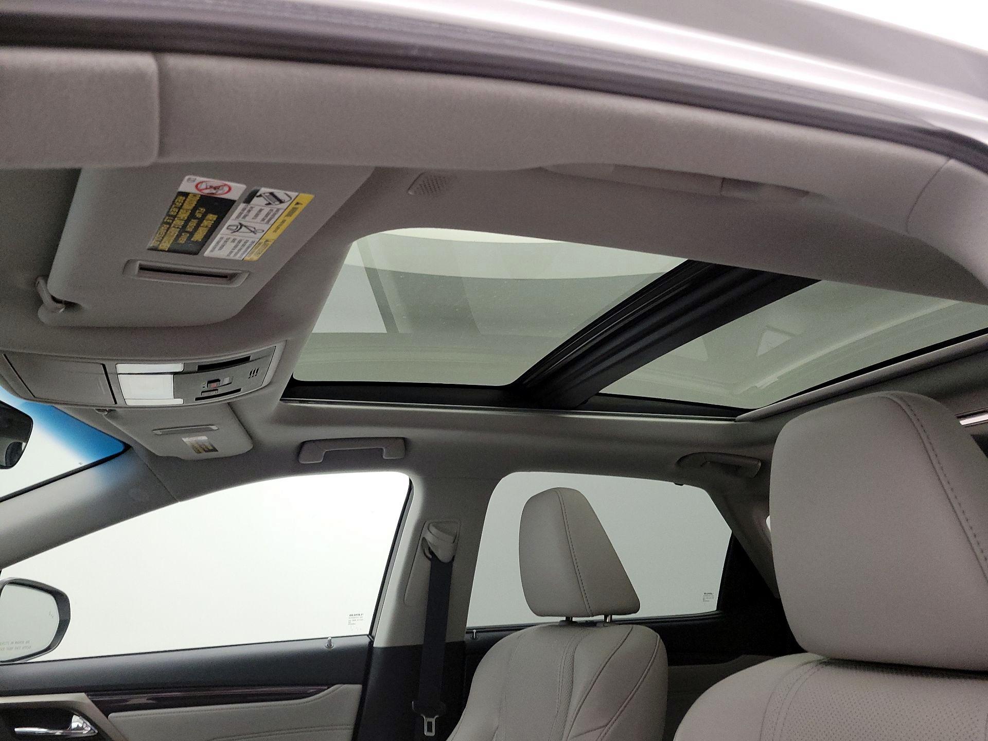 Thumbnail: 2019 Lexus RX - 17