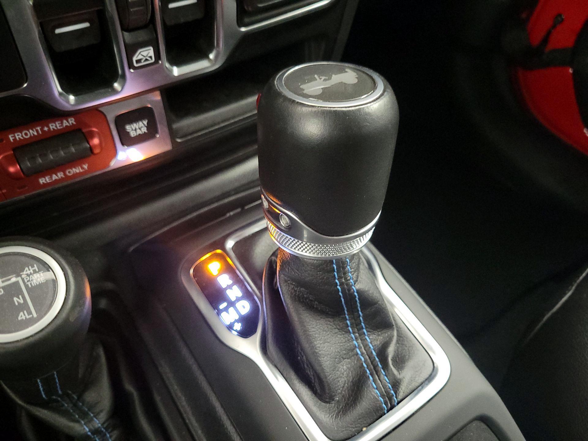 Thumbnail: 2021 Jeep Wrangler - 18