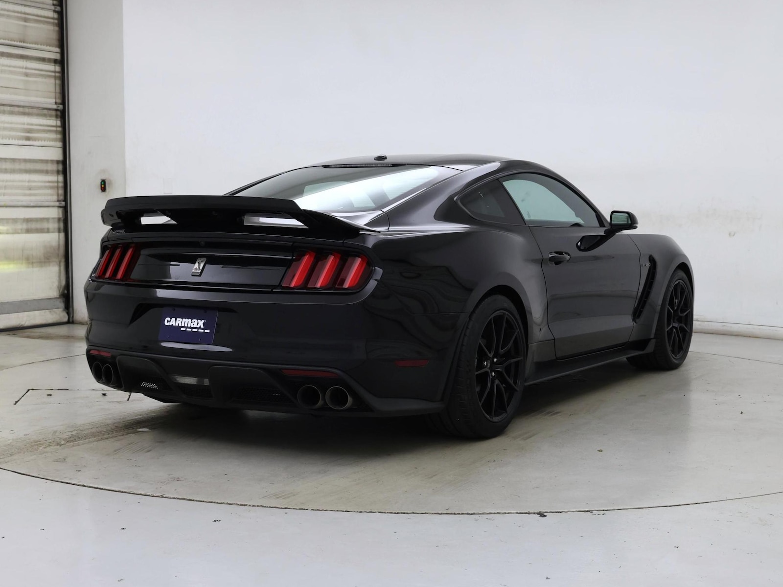 2019 Ford Mustang Shelby GT350 - Photo 9