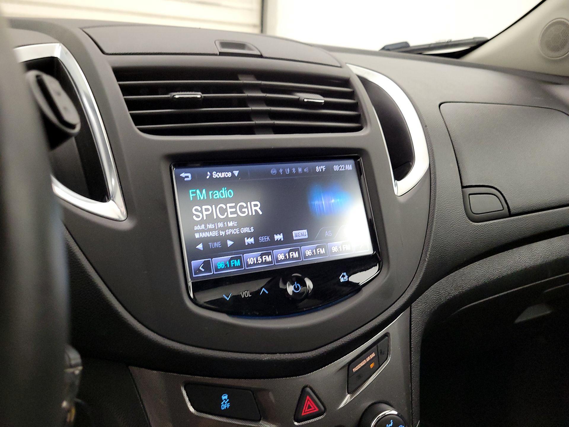 Thumbnail: 2016 Chevrolet Trax - 13