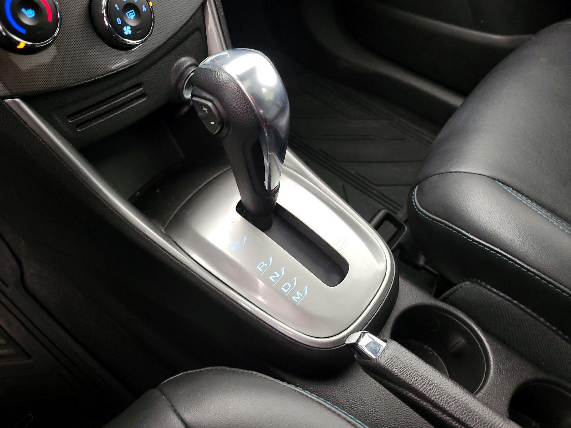 Thumbnail: 2016 Chevrolet Trax - 15