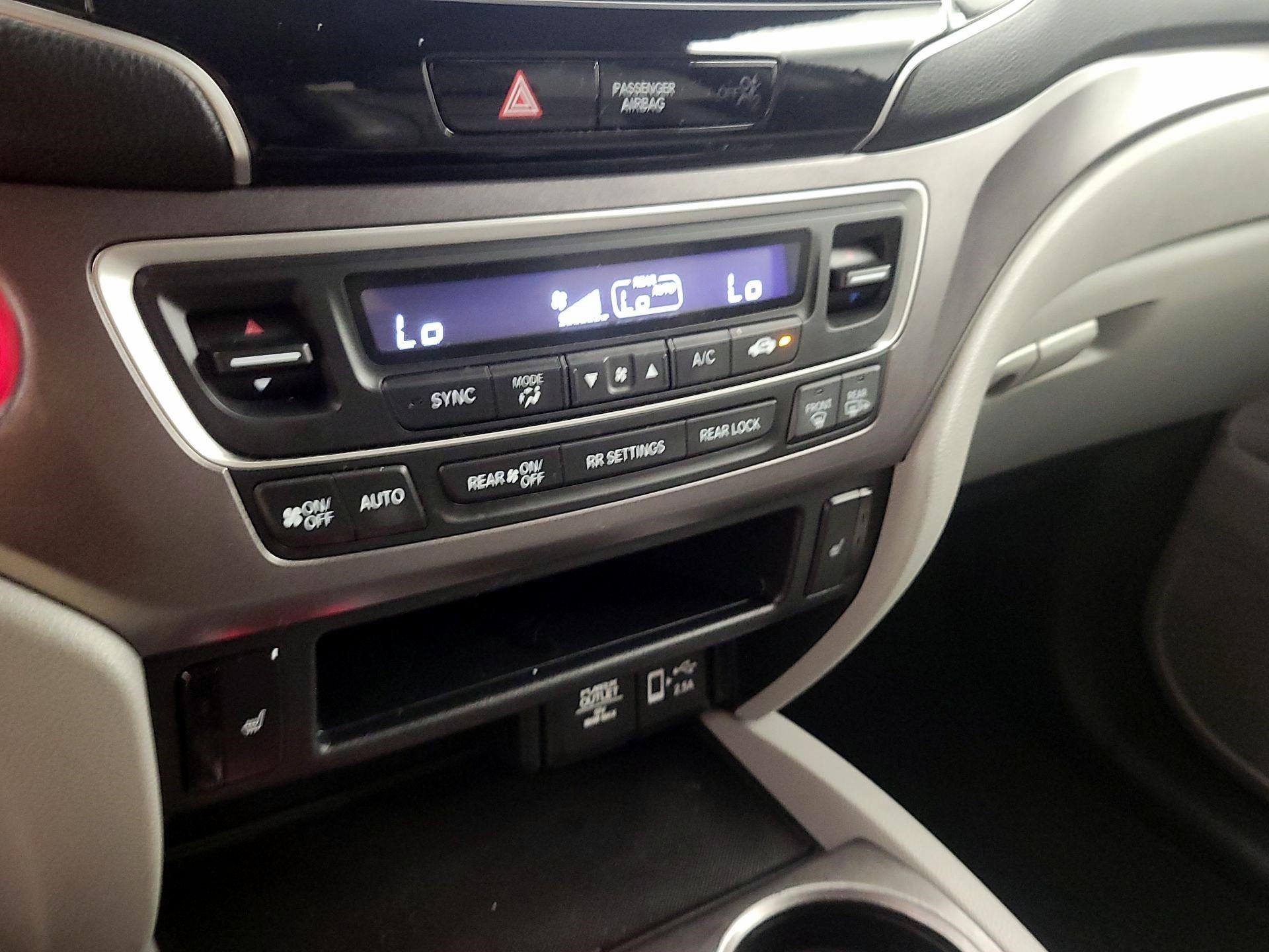 Thumbnail: 2021 Honda Pilot - 16