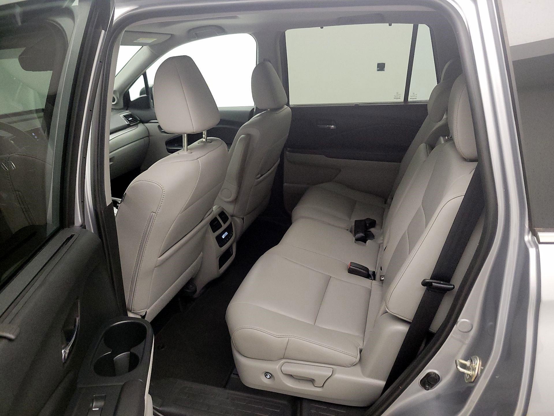 Thumbnail: 2021 Honda Pilot - 20