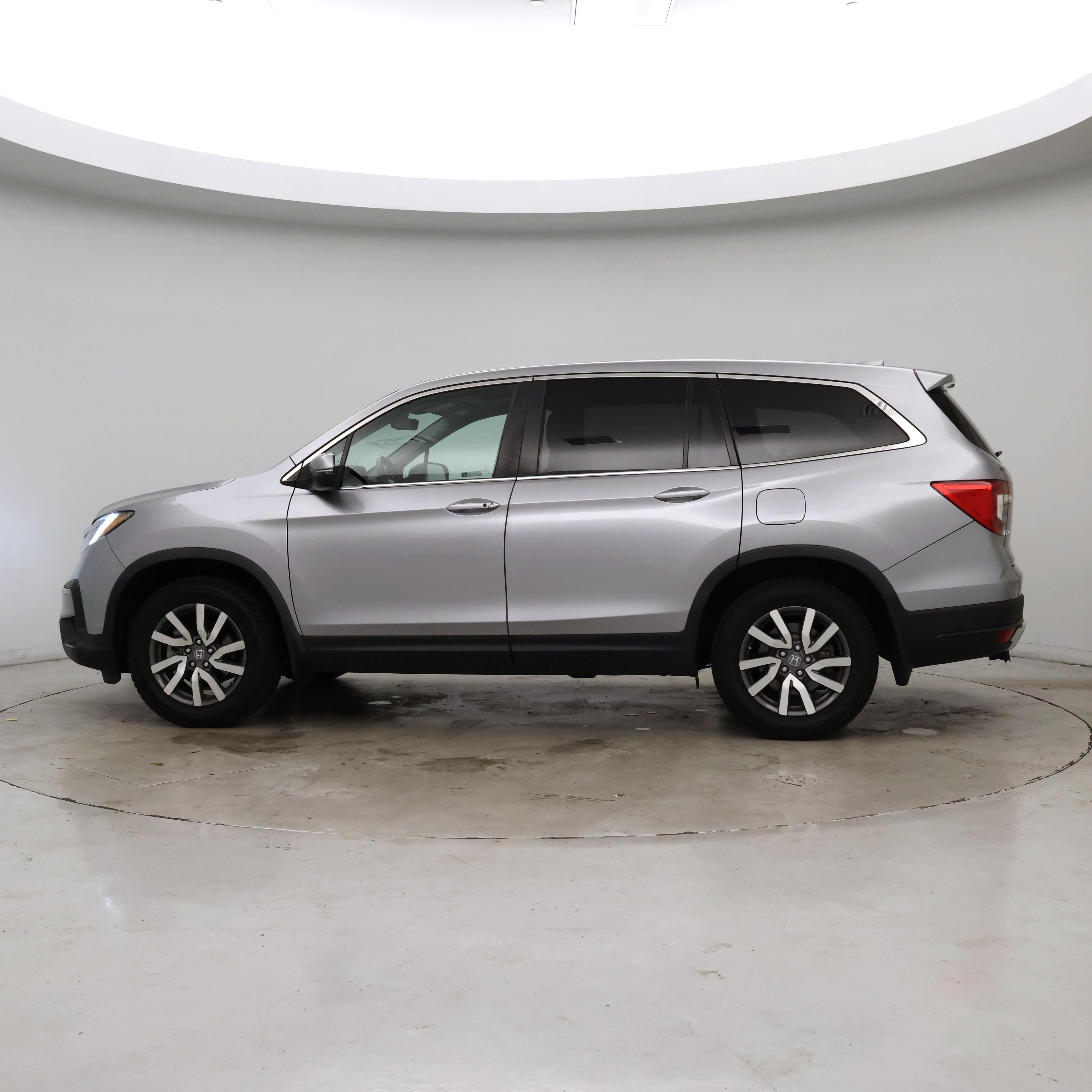 Thumbnail: 2021 Honda Pilot - 3