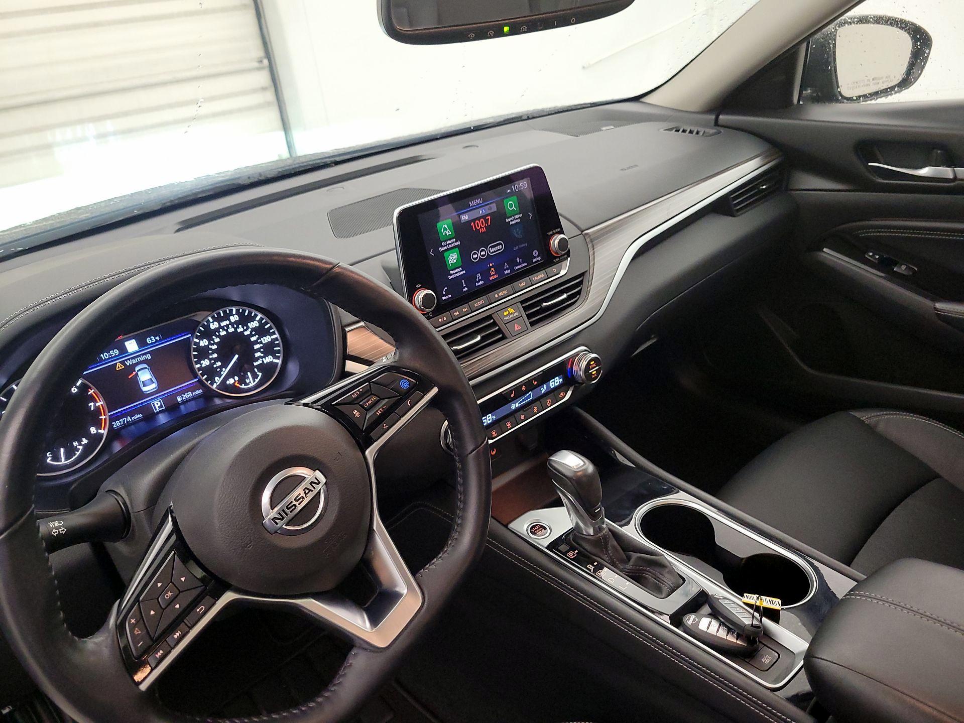 Thumbnail: 2020 Nissan Altima - 9
