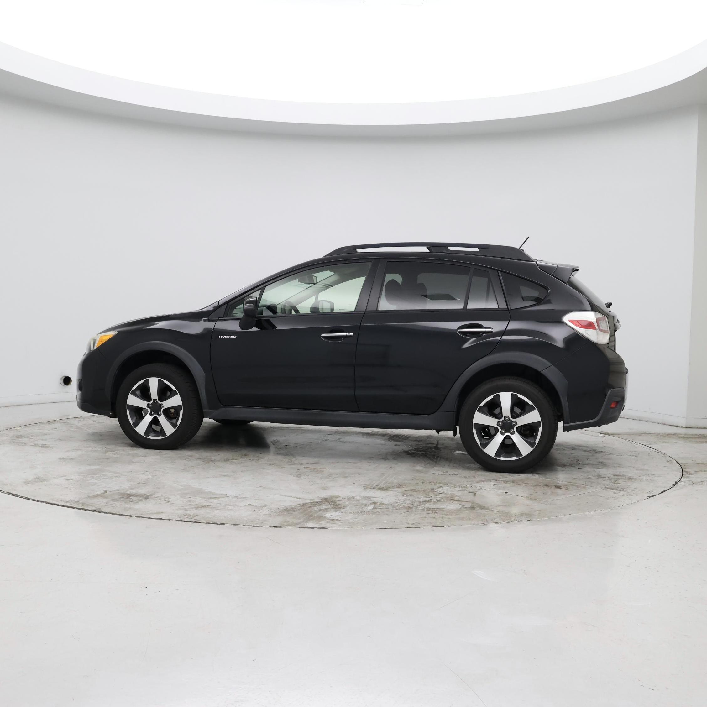 Thumbnail: 2015 Subaru XV Crosstrek - 3
