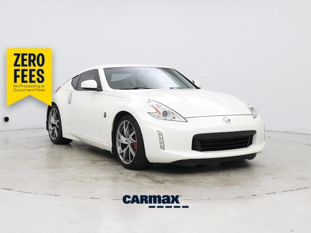 White 2016 Nissan 370Z Sport Coupe Rear-Wheel Drive Manual