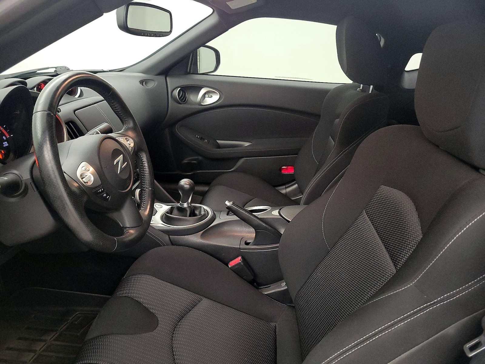 2016 Nissan 370Z Coupe Sport - Photo 12