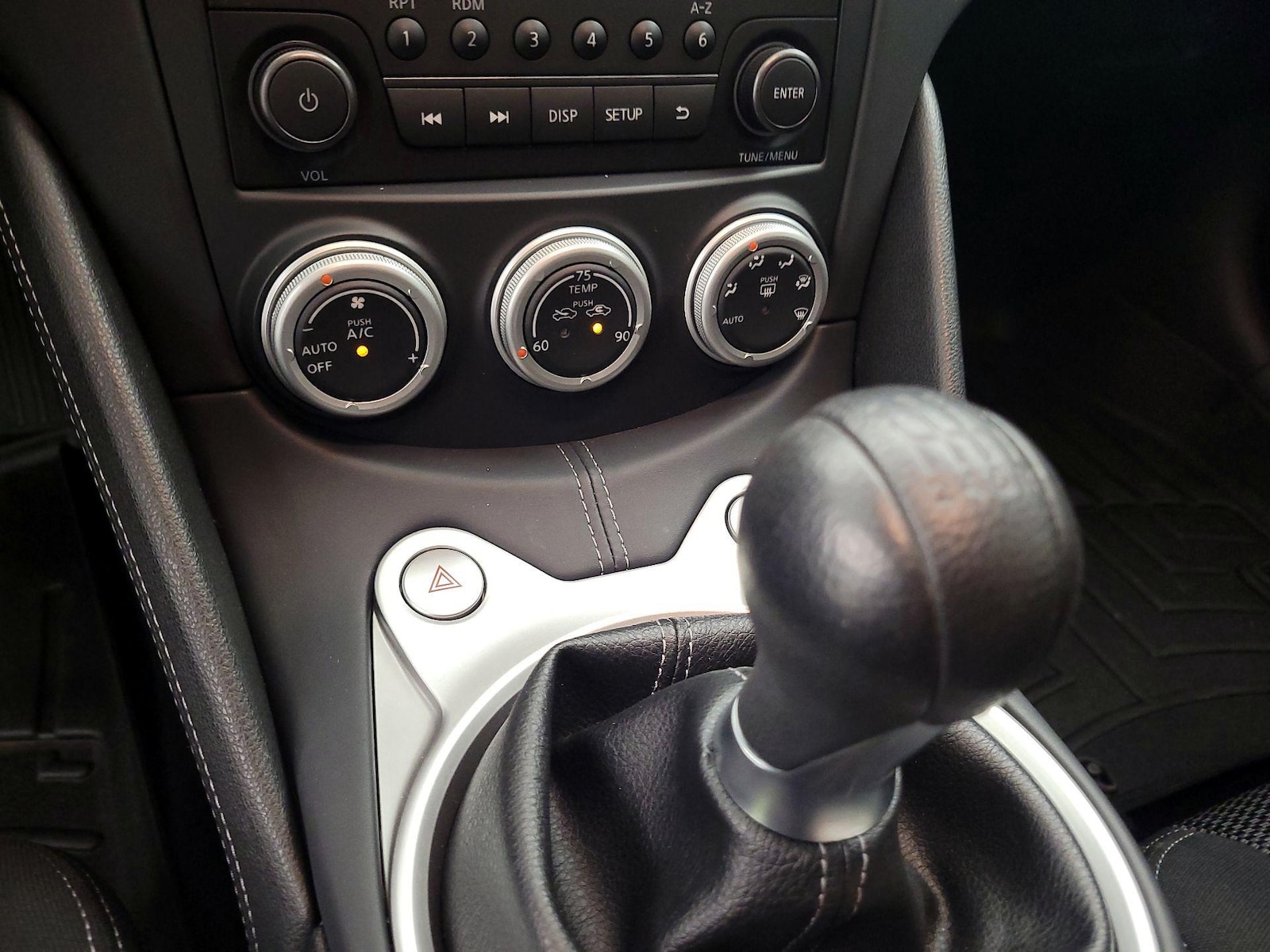 2016 Nissan 370Z Coupe Sport - Photo 19