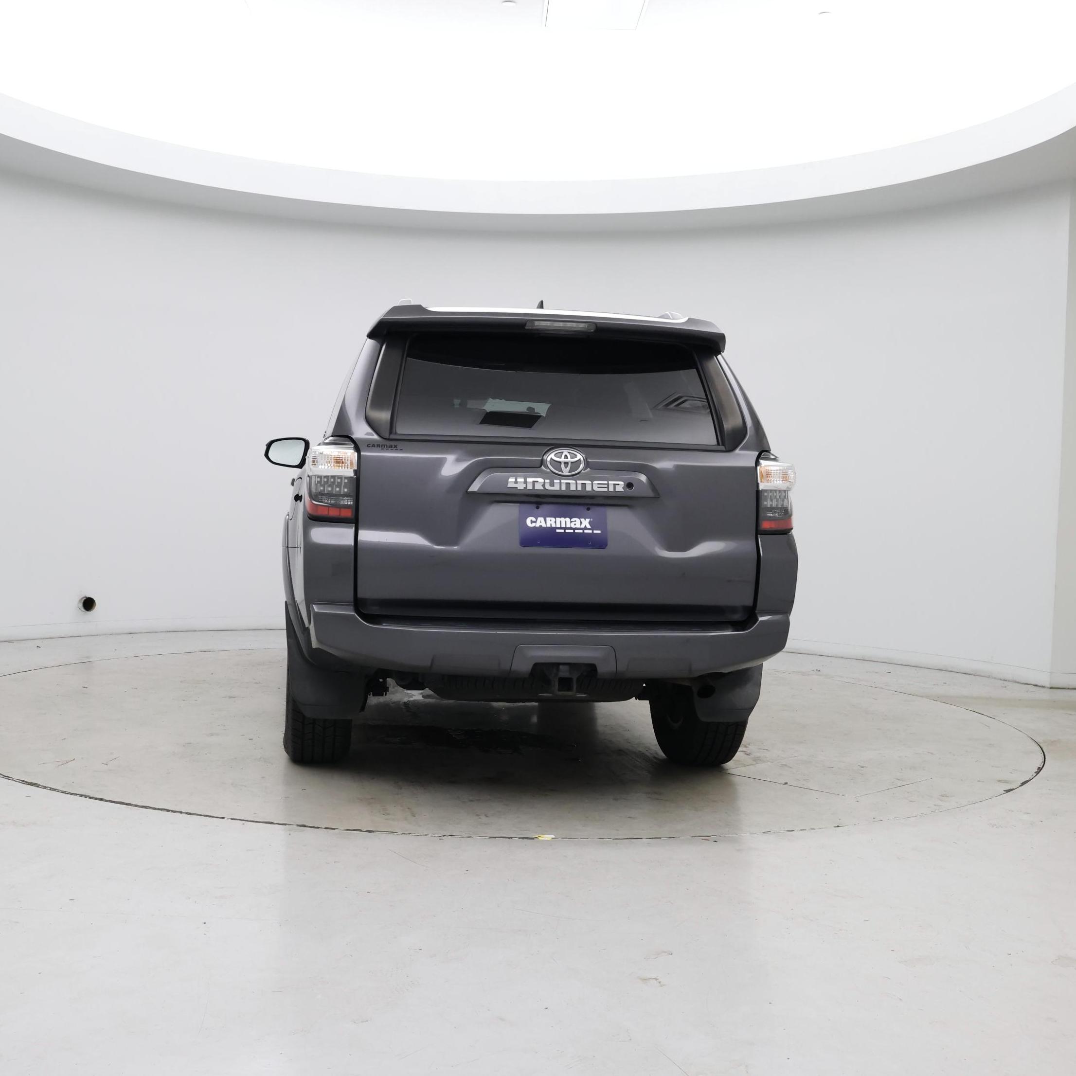 Thumbnail: 2016 Toyota 4Runner - 6