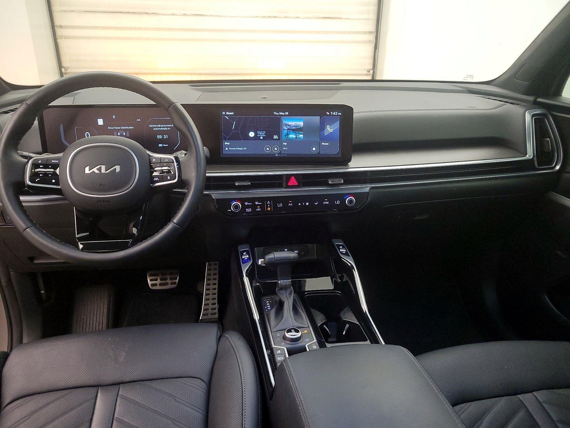 Thumbnail: 2025 Kia Sorento - 9