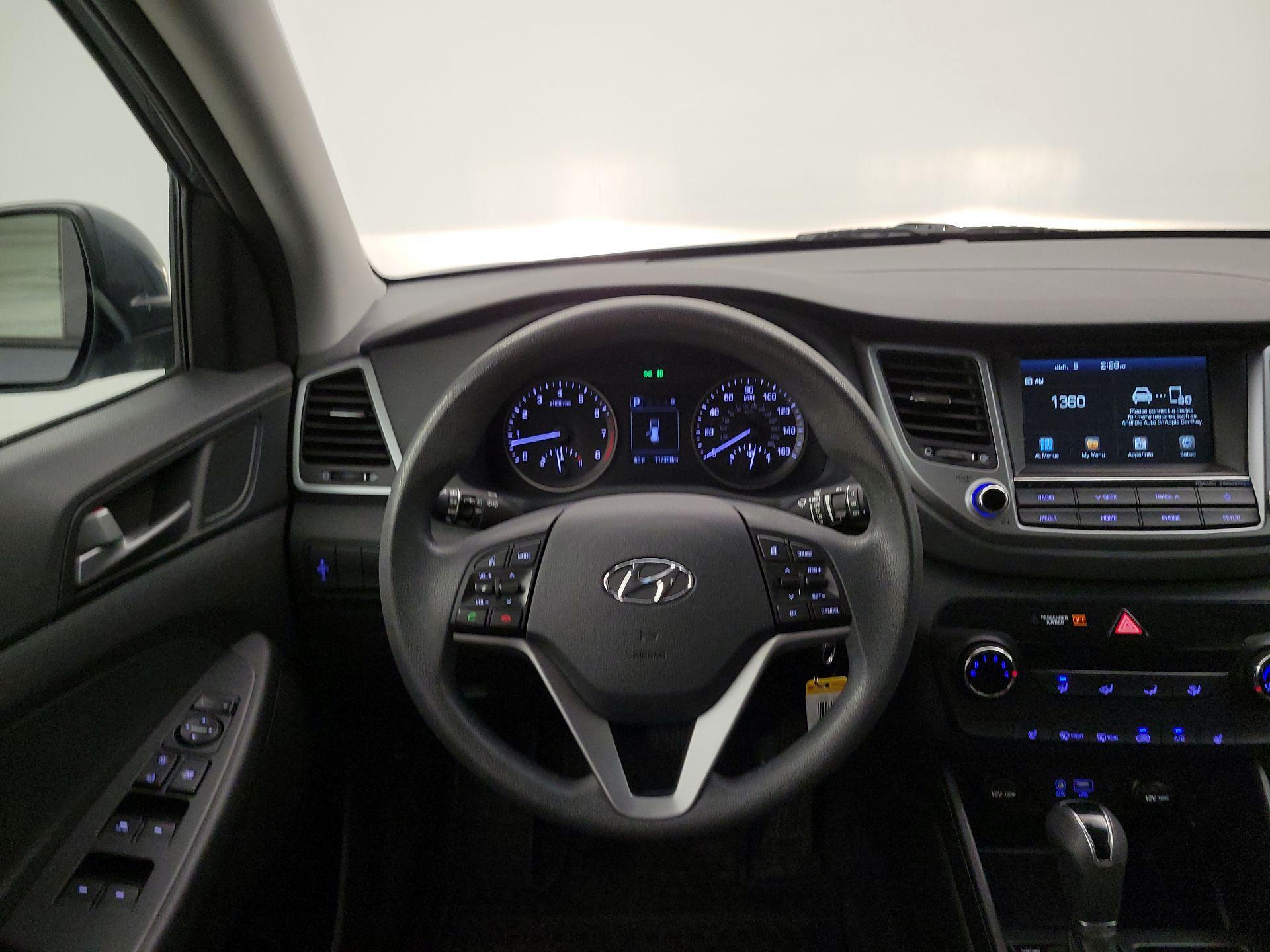 Thumbnail: 2018 Hyundai Tucson - 10