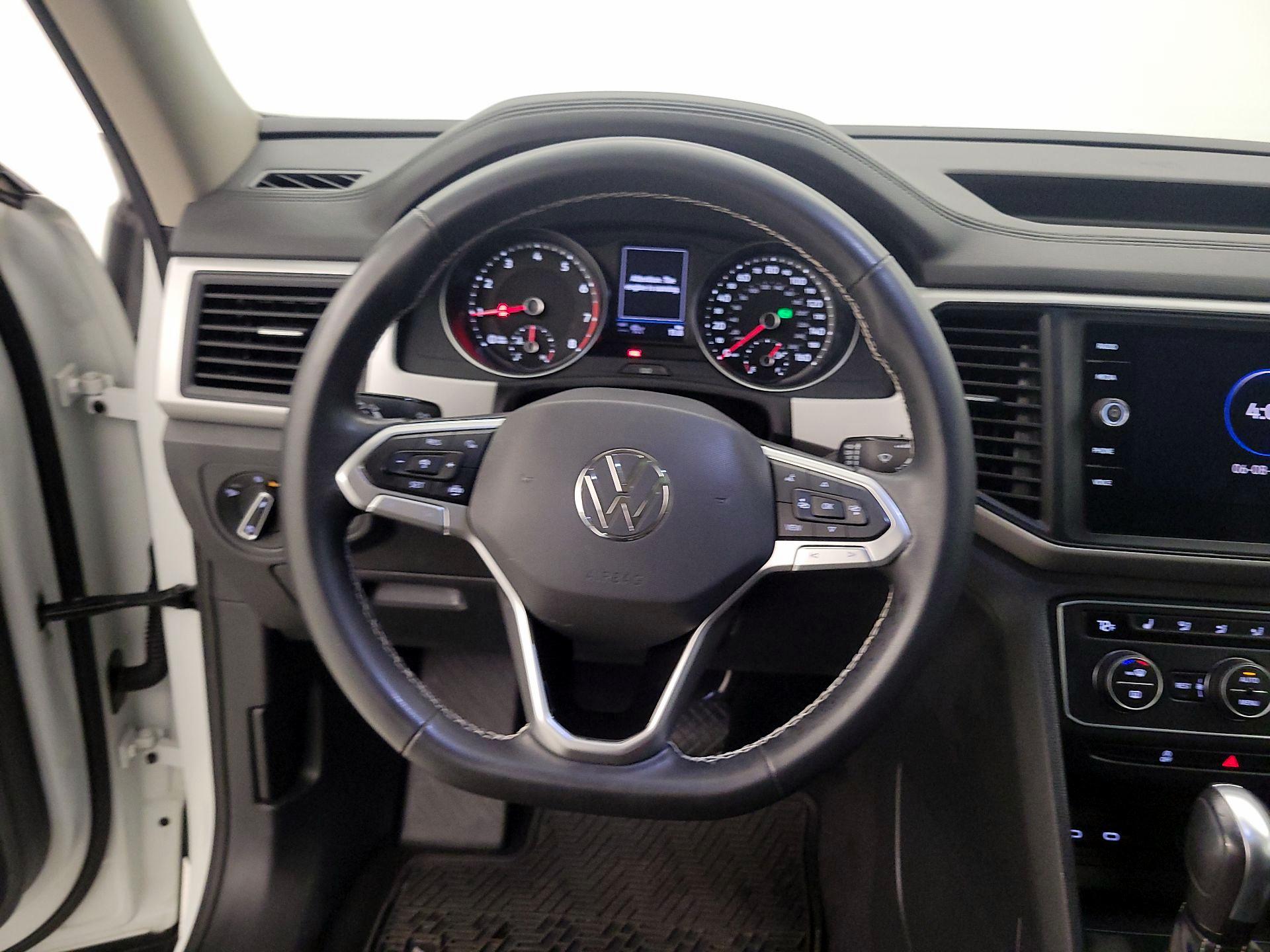 Thumbnail: 2021 Volkswagen Atlas - 10