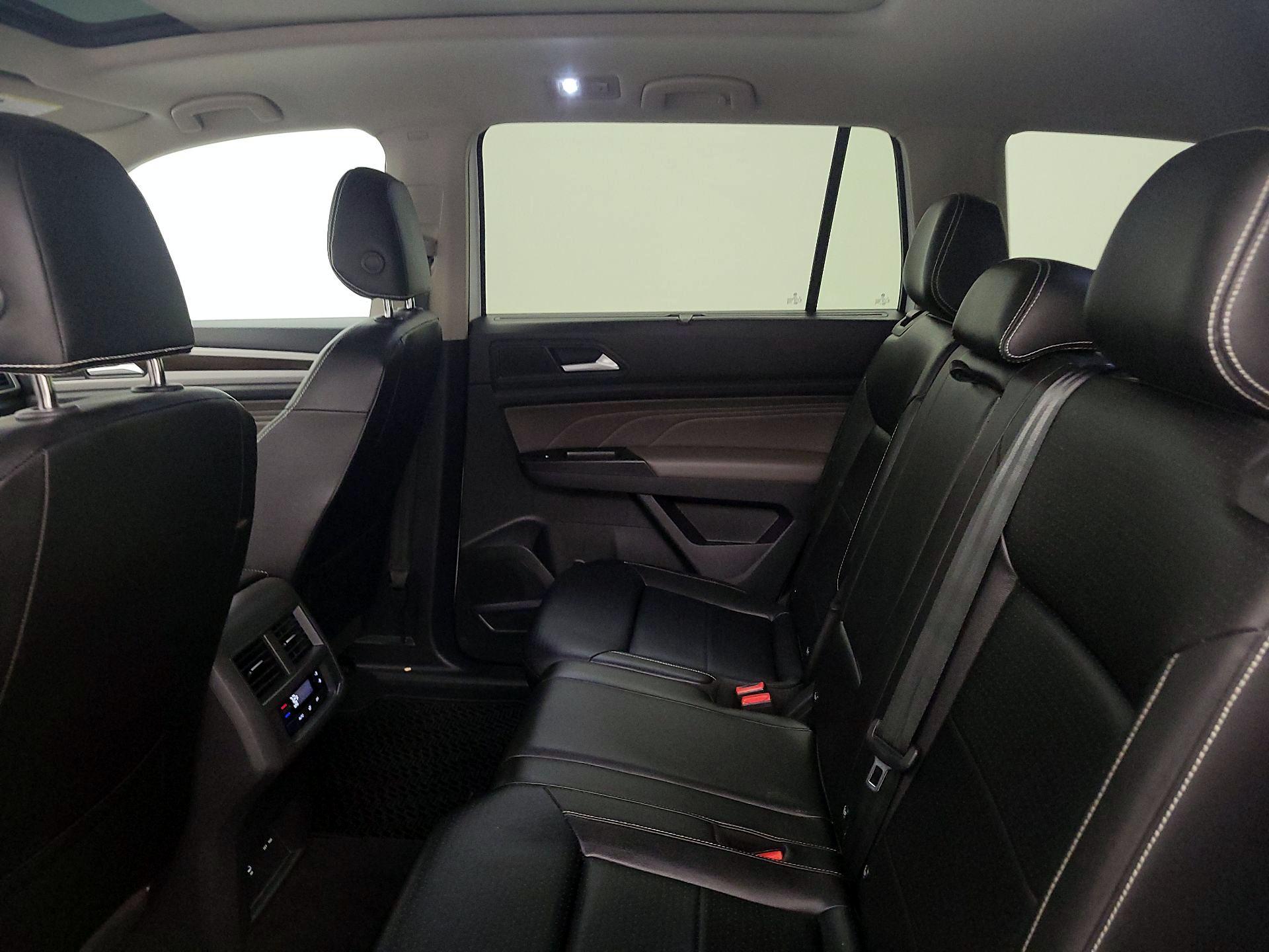Thumbnail: 2021 Volkswagen Atlas - 20
