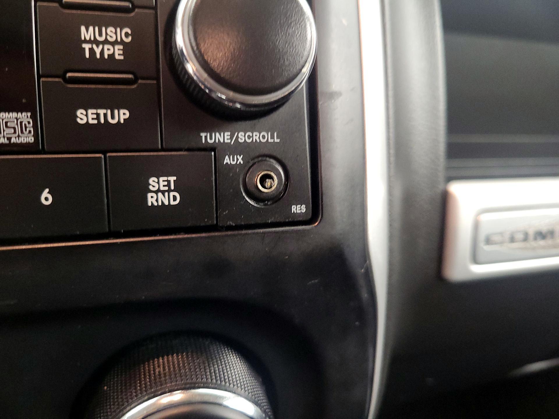 Thumbnail: 2016 Jeep Compass - 16