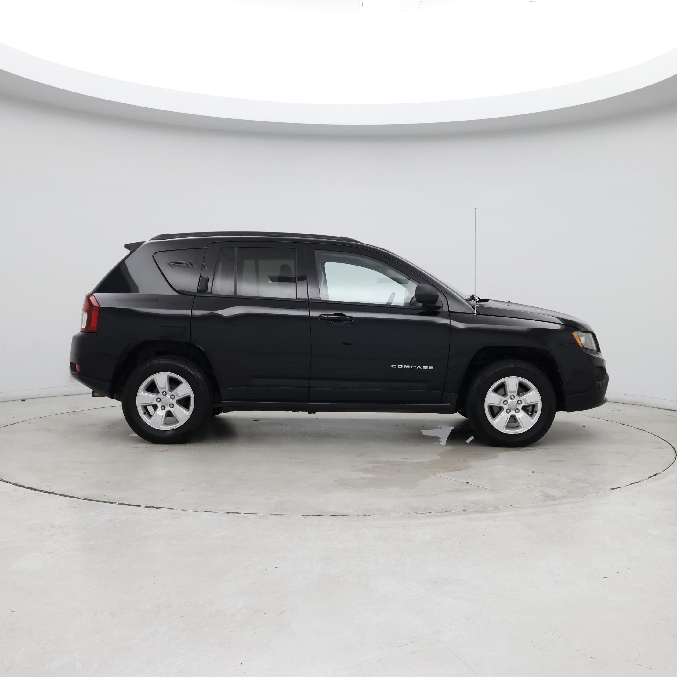 Thumbnail: 2016 Jeep Compass - 7