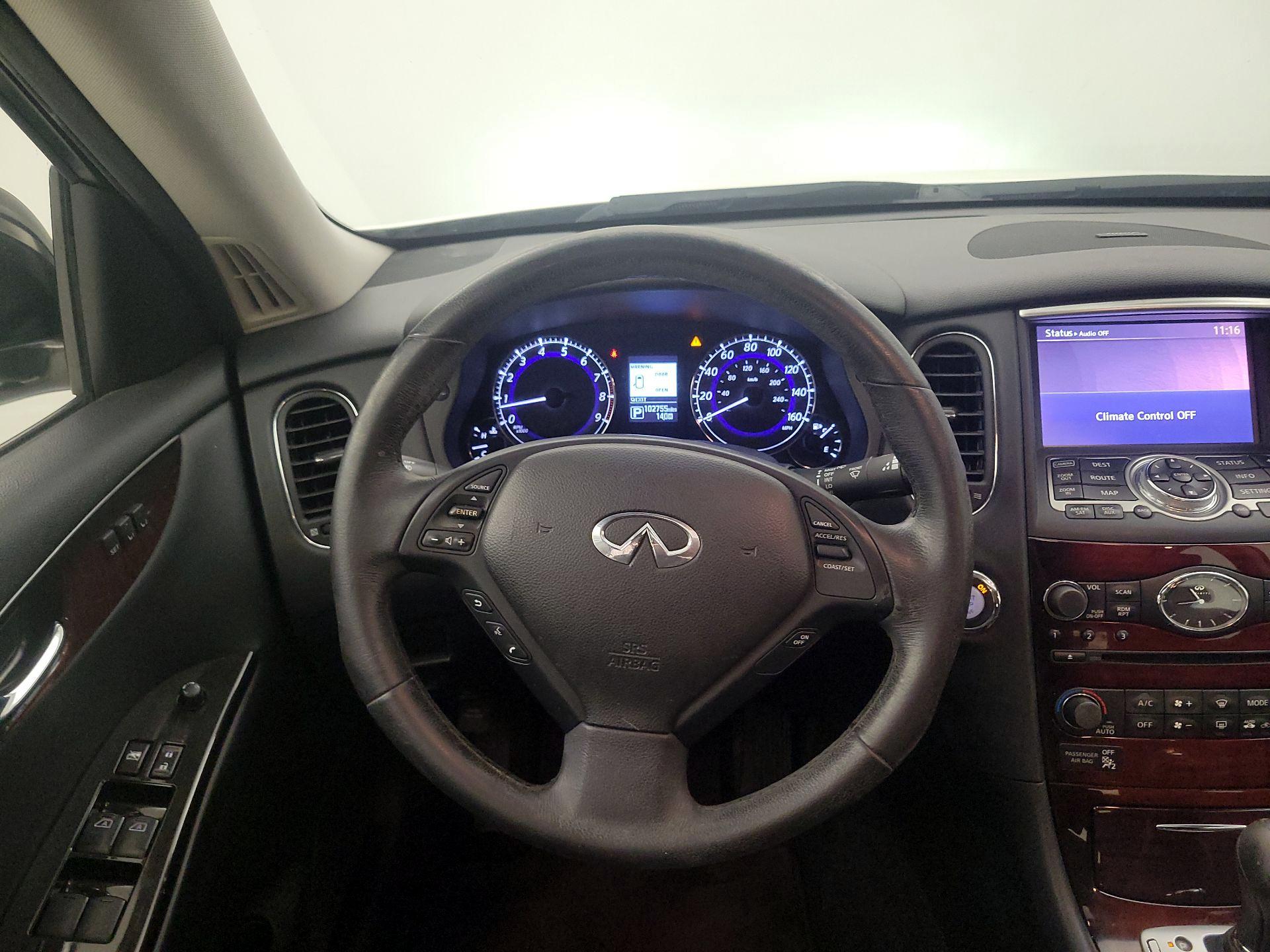 Thumbnail: 2016 INFINITI QX50 - 10