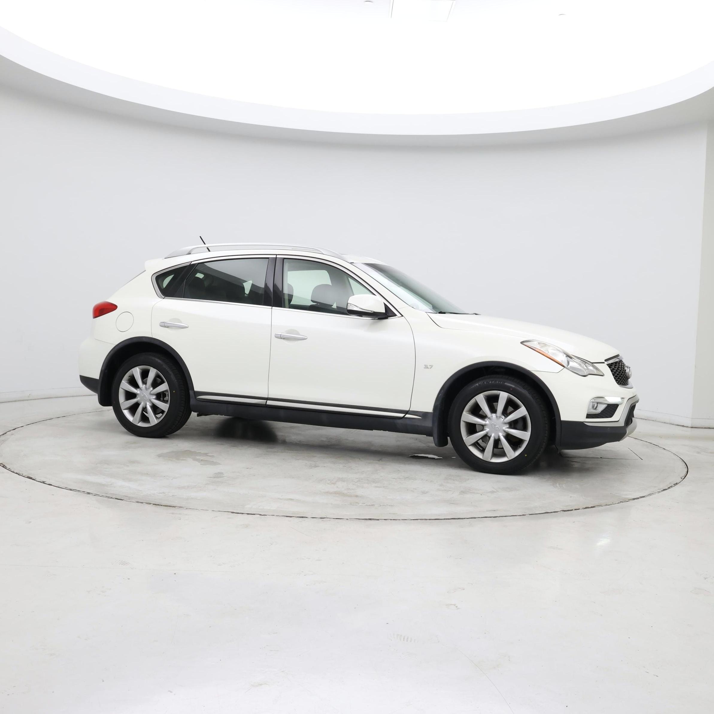 Thumbnail: 2016 INFINITI QX50 - 7