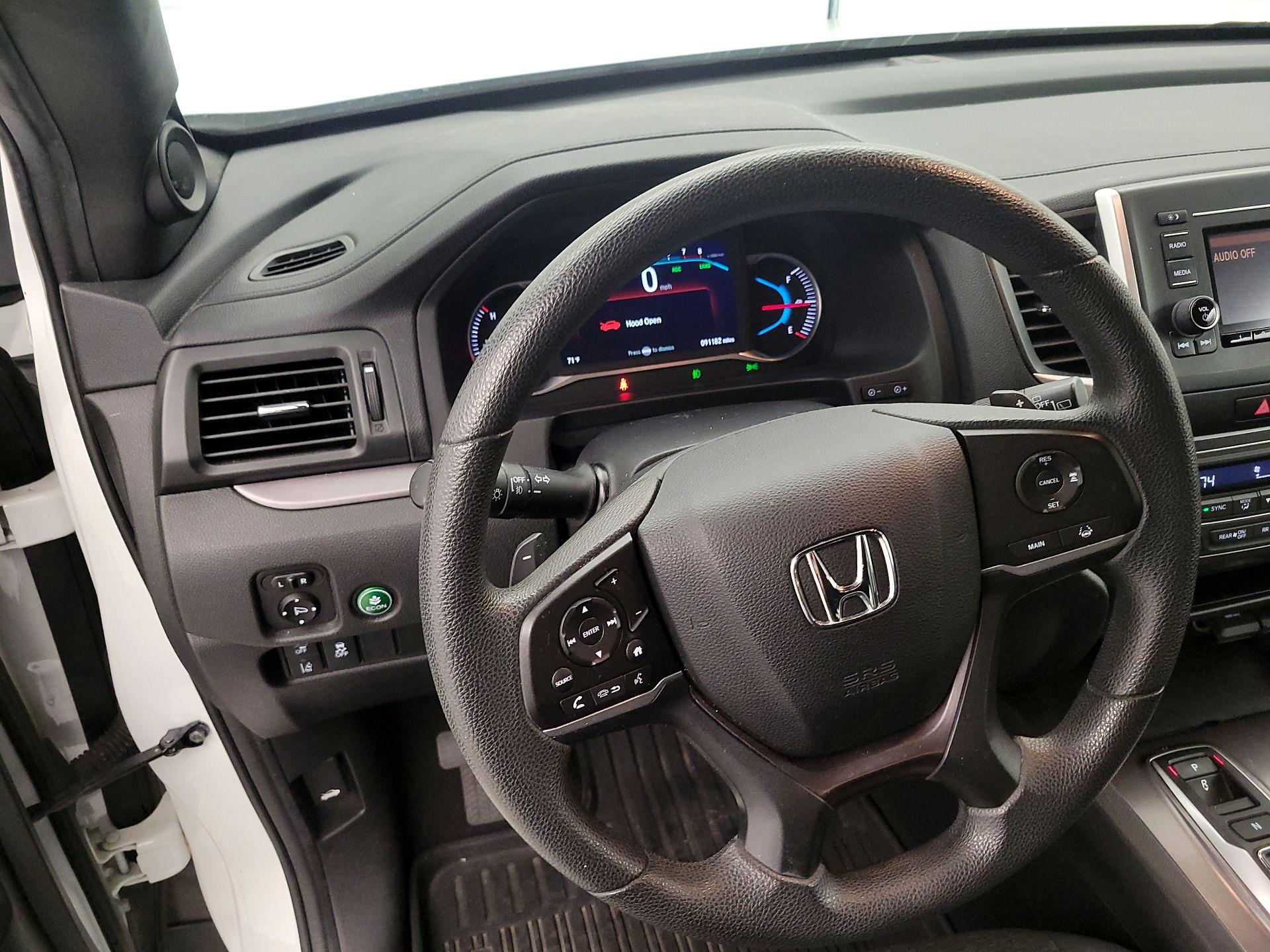 Thumbnail: 2019 Honda Passport - 10