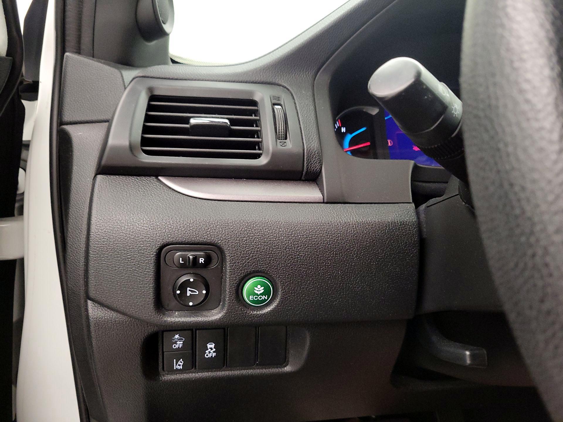 Thumbnail: 2019 Honda Passport - 13