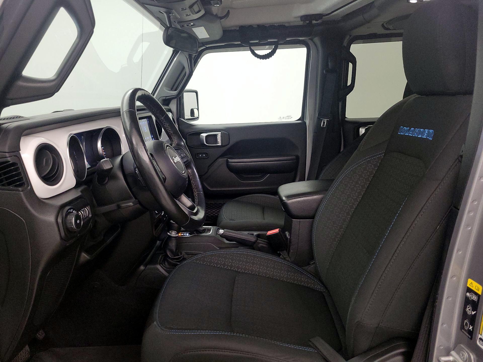Thumbnail: 2021 Jeep Wrangler - 9