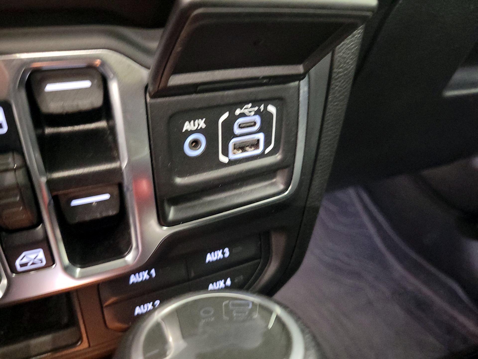 Thumbnail: 2021 Jeep Wrangler - 16