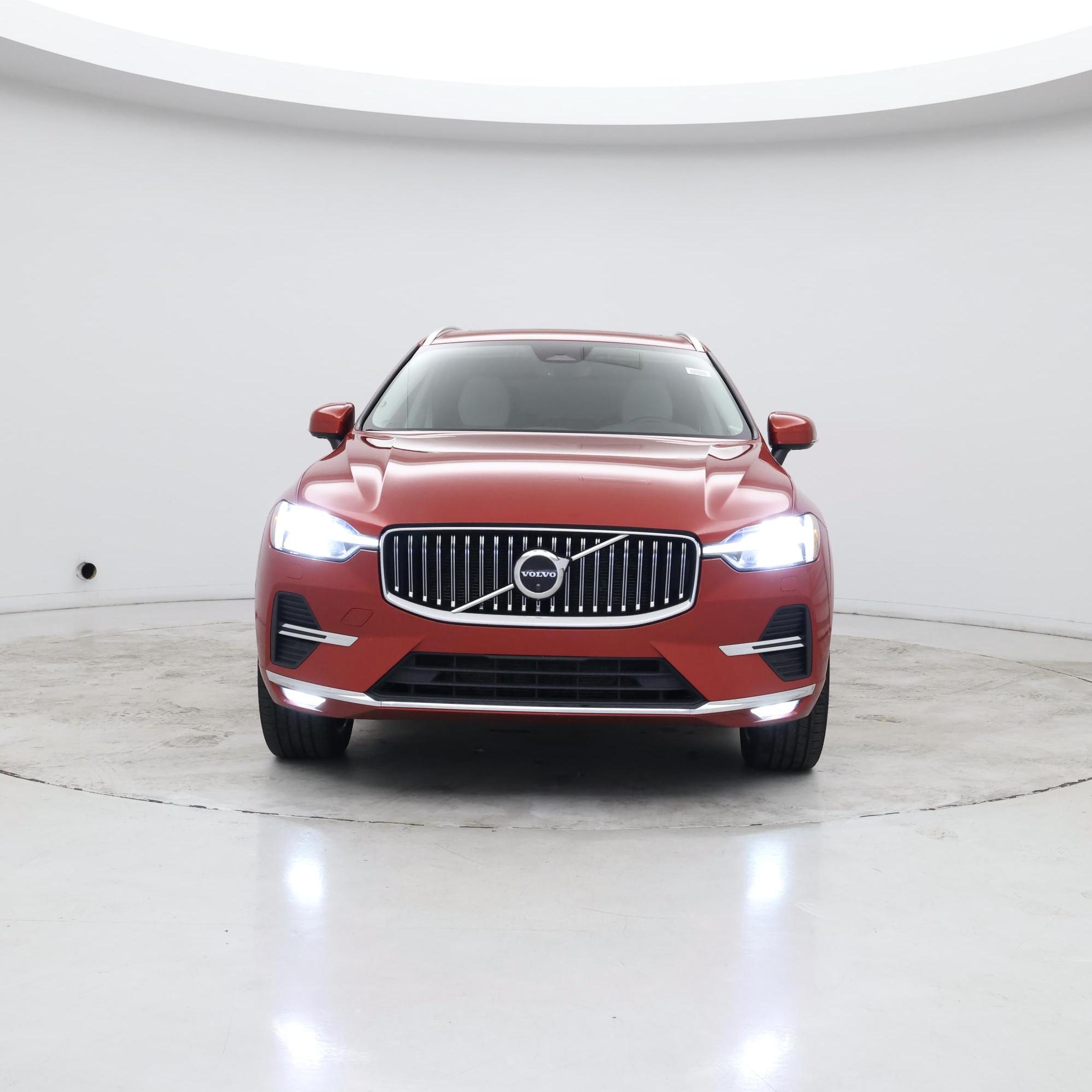Thumbnail: 2023 Volvo XC60 - 5