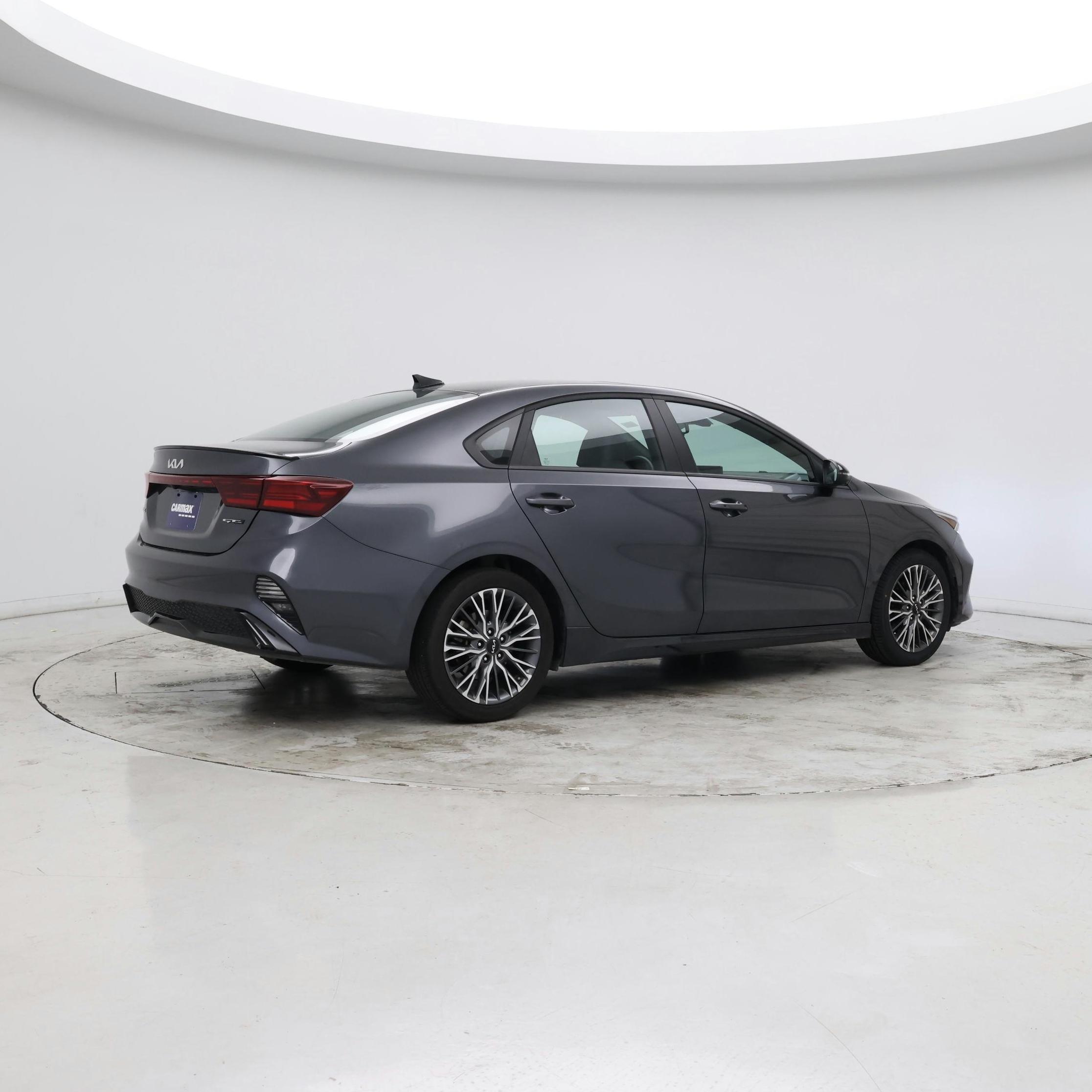 Thumbnail: 2024 Kia Forte - 7