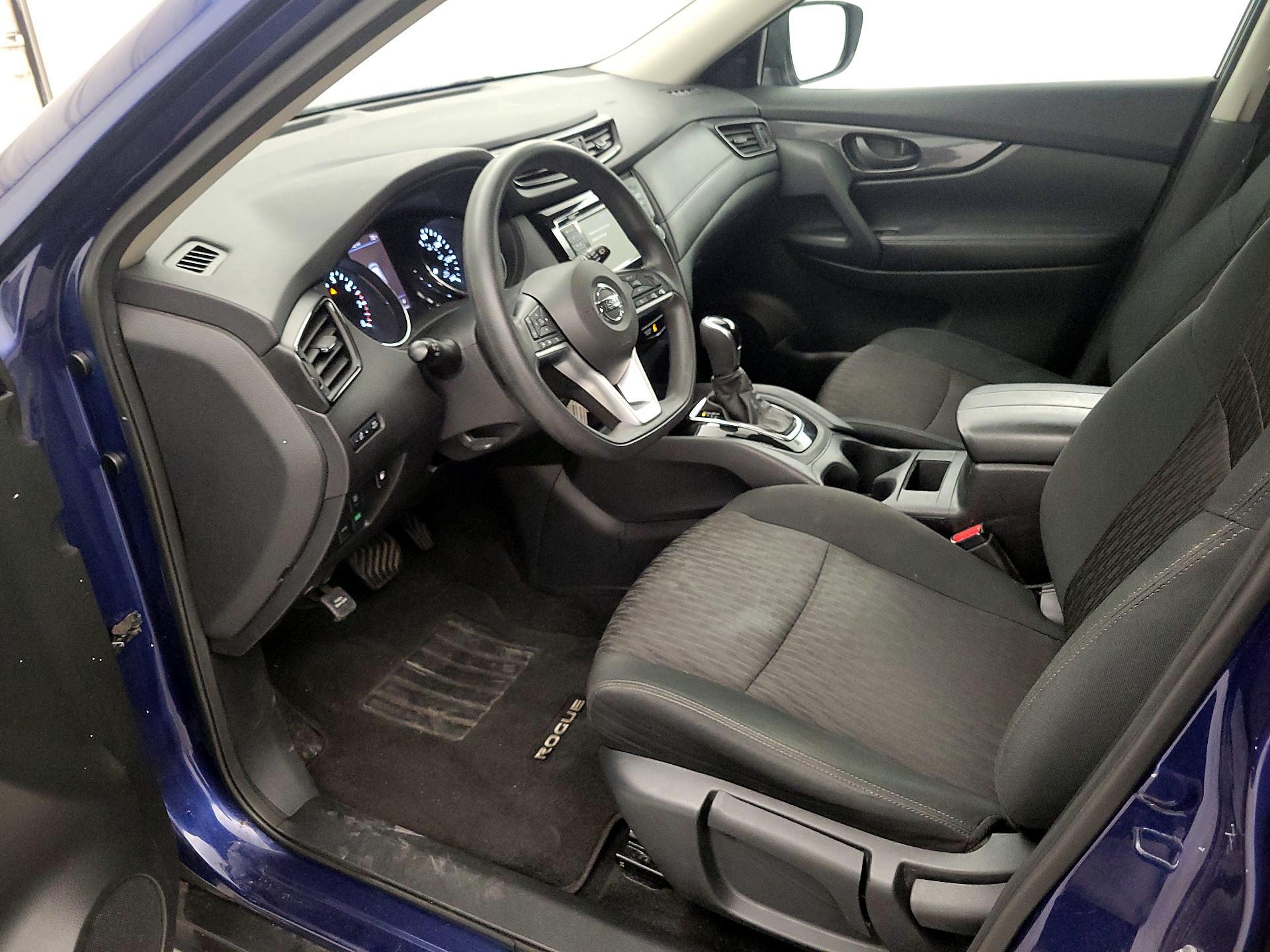 Thumbnail: 2020 Nissan Rogue - 11