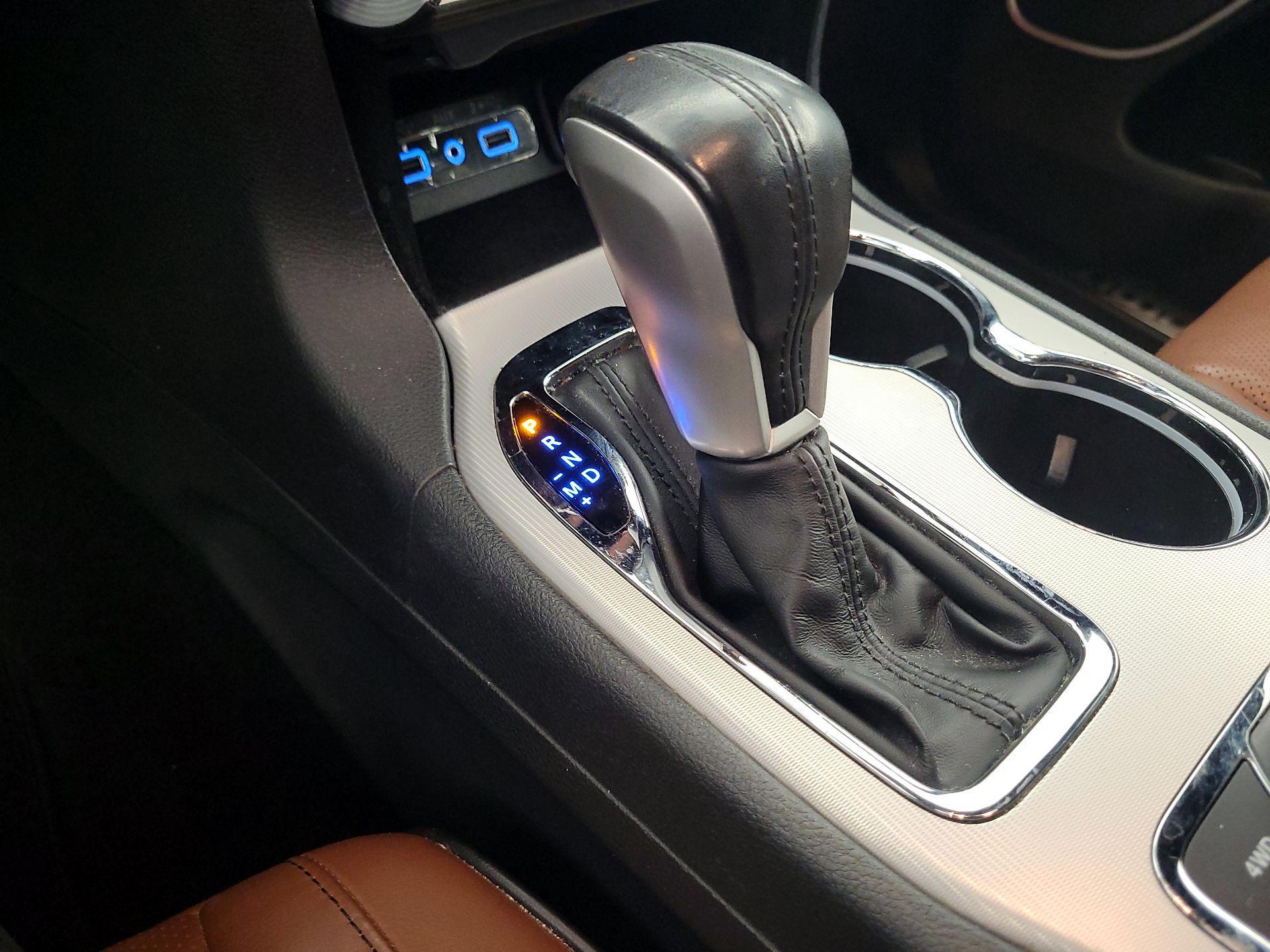 Thumbnail: 2020 Jeep Grand Cherokee - 17
