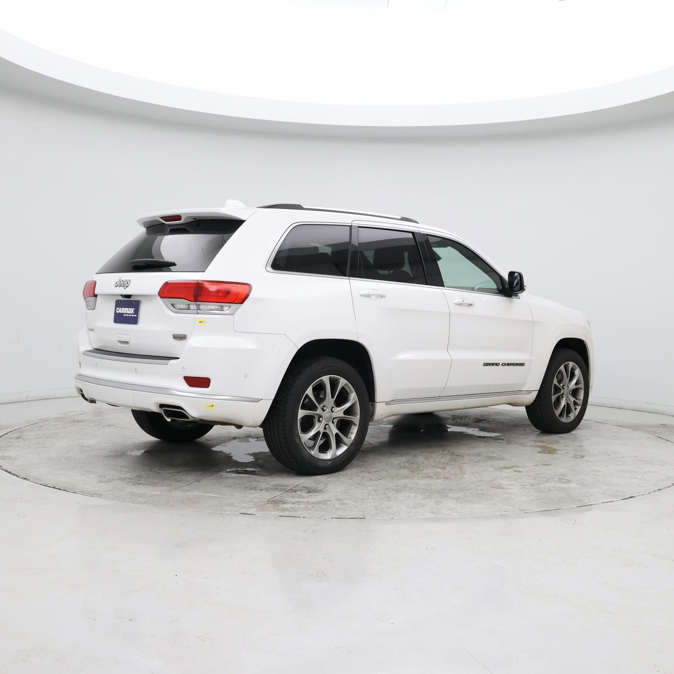 Thumbnail: 2020 Jeep Grand Cherokee - 7