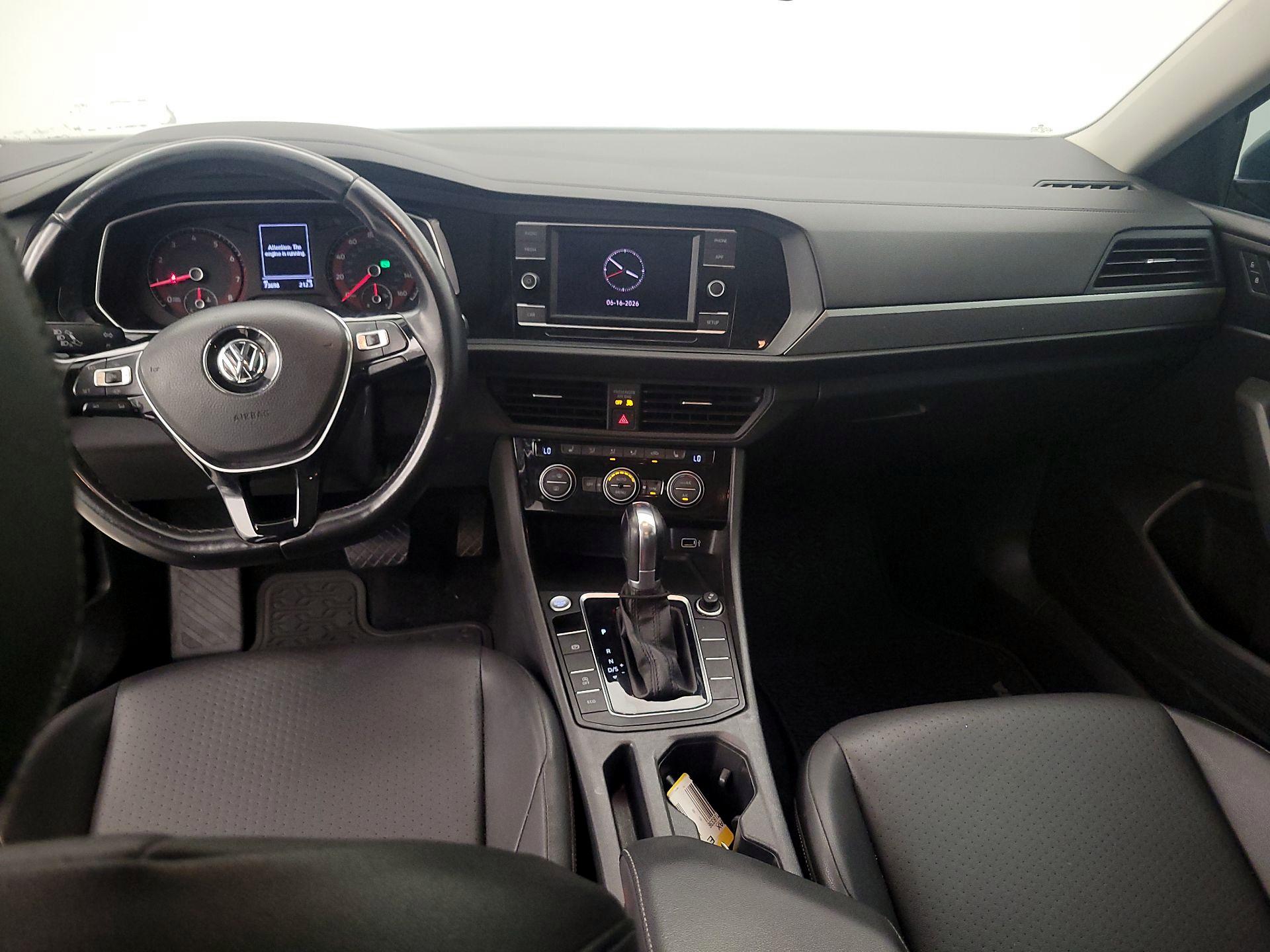 Thumbnail: 2019 Volkswagen Jetta - 9