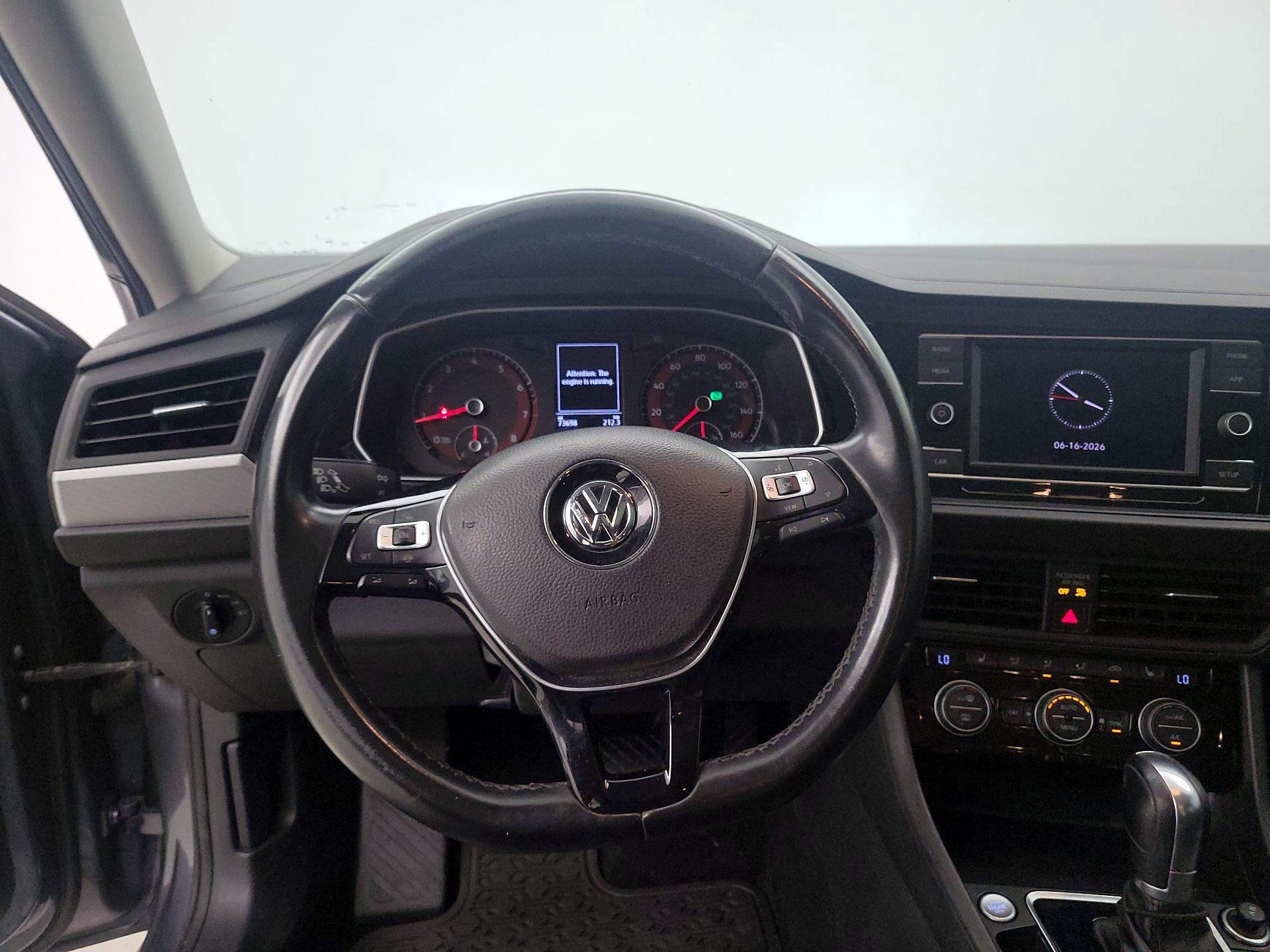 Thumbnail: 2019 Volkswagen Jetta - 10