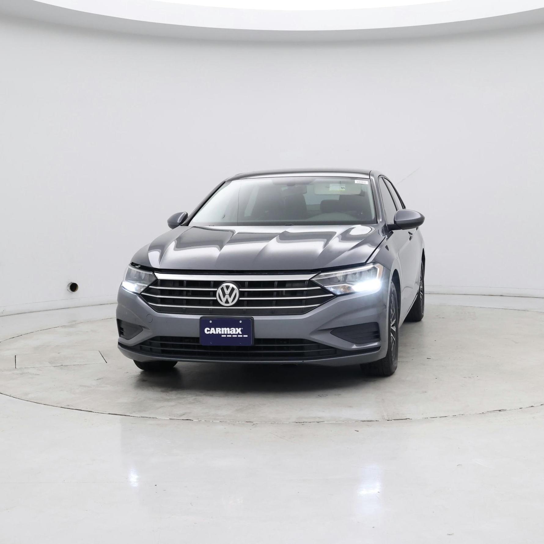 Thumbnail: 2019 Volkswagen Jetta - 4