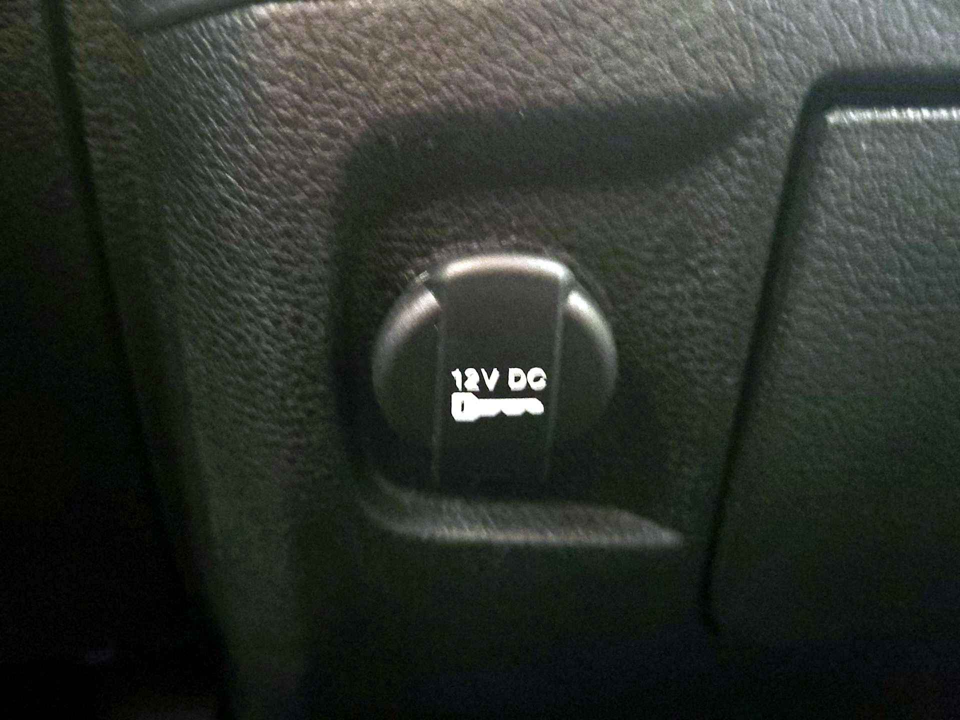 Thumbnail: 2021 RAM 1500 Classic - 19