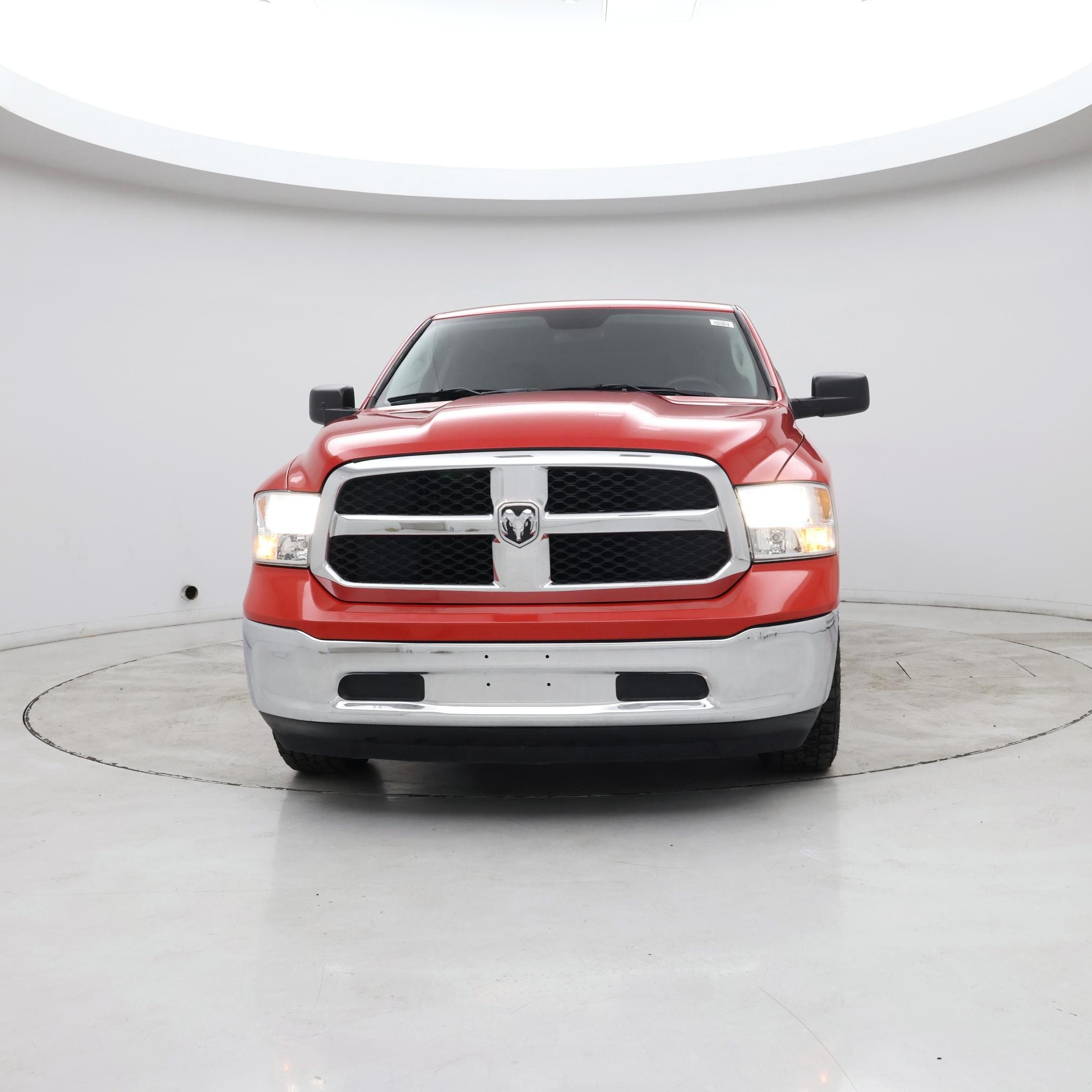 Thumbnail: 2021 RAM 1500 Classic - 4