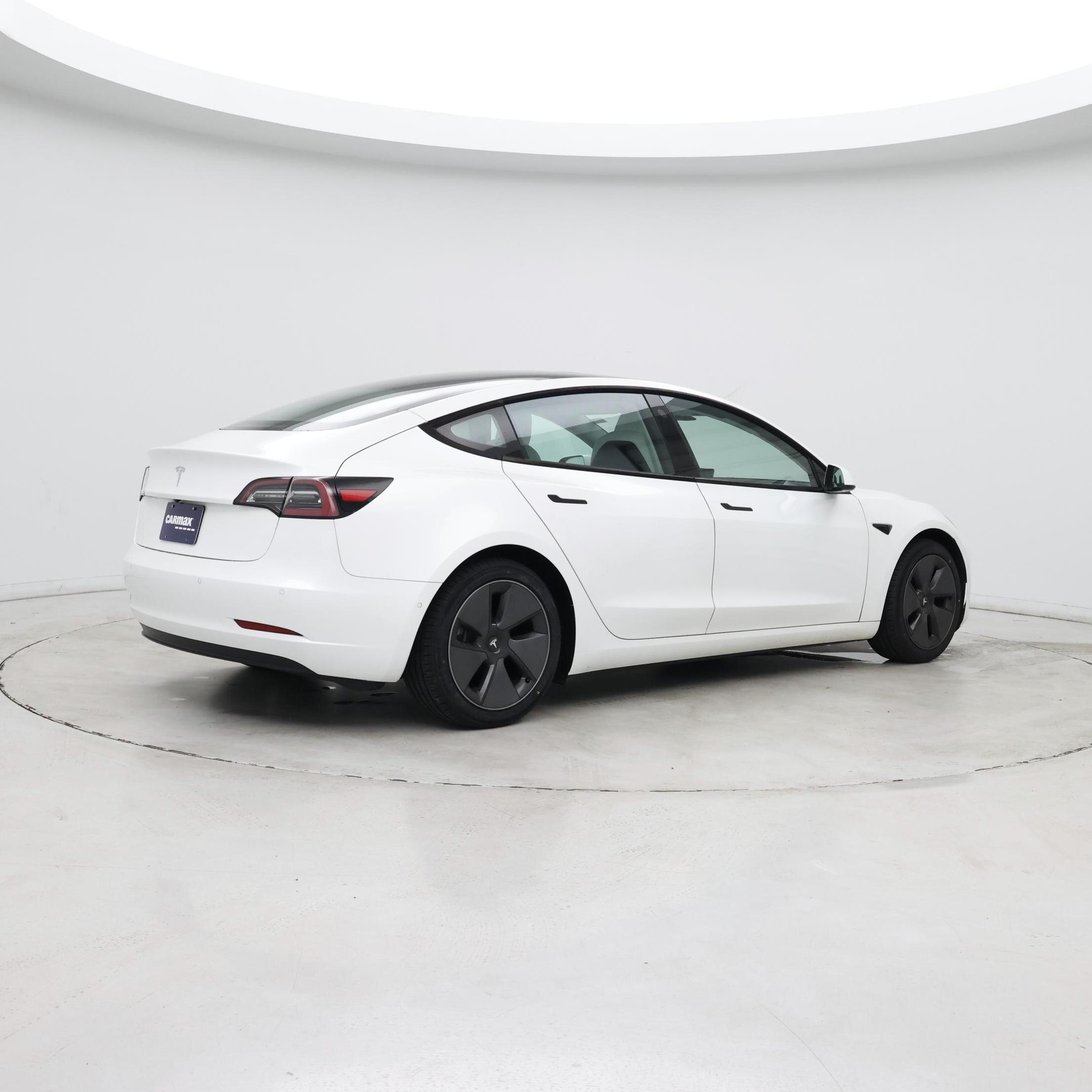 Thumbnail: 2021 Tesla Model 3 - 5