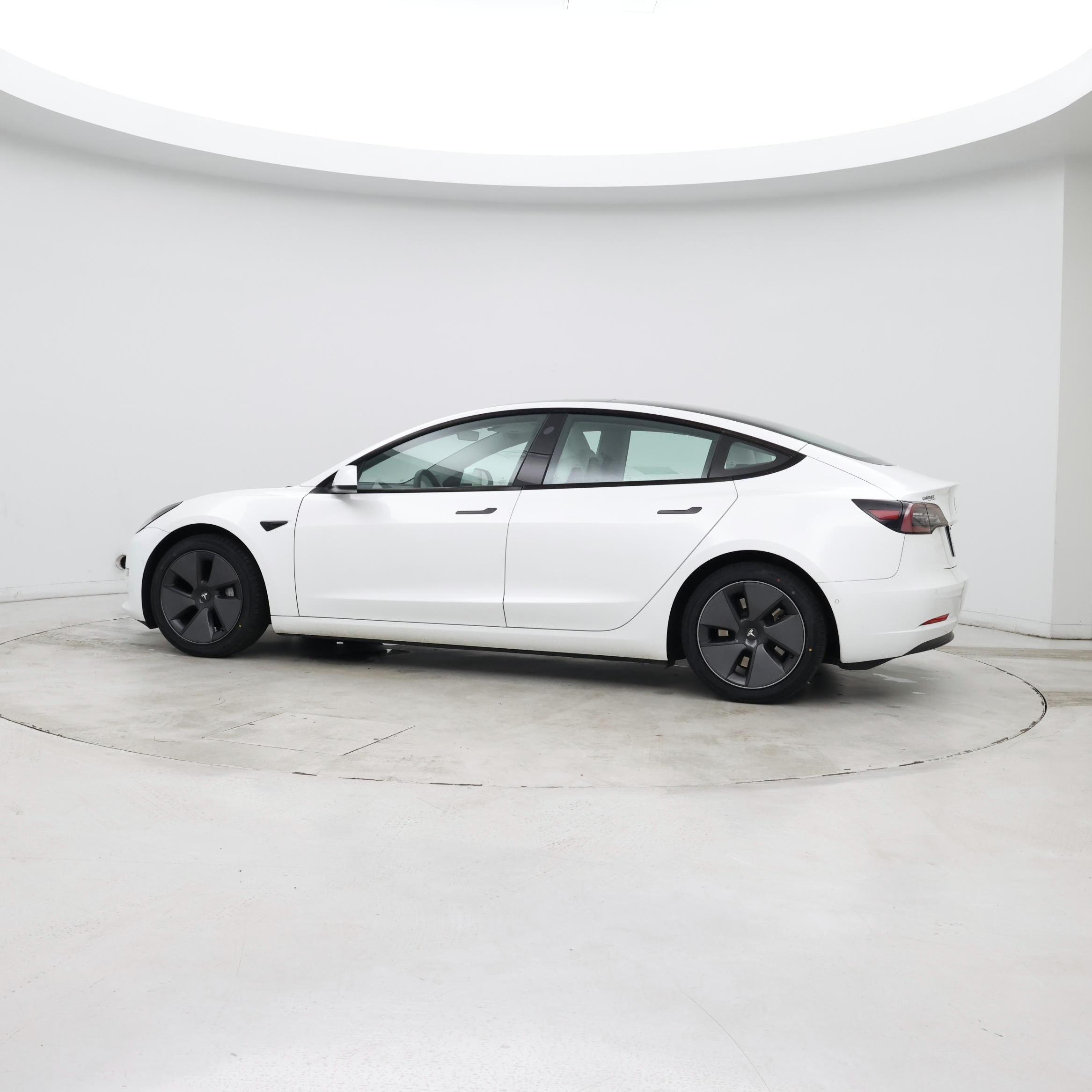Thumbnail: 2021 Tesla Model 3 - 6