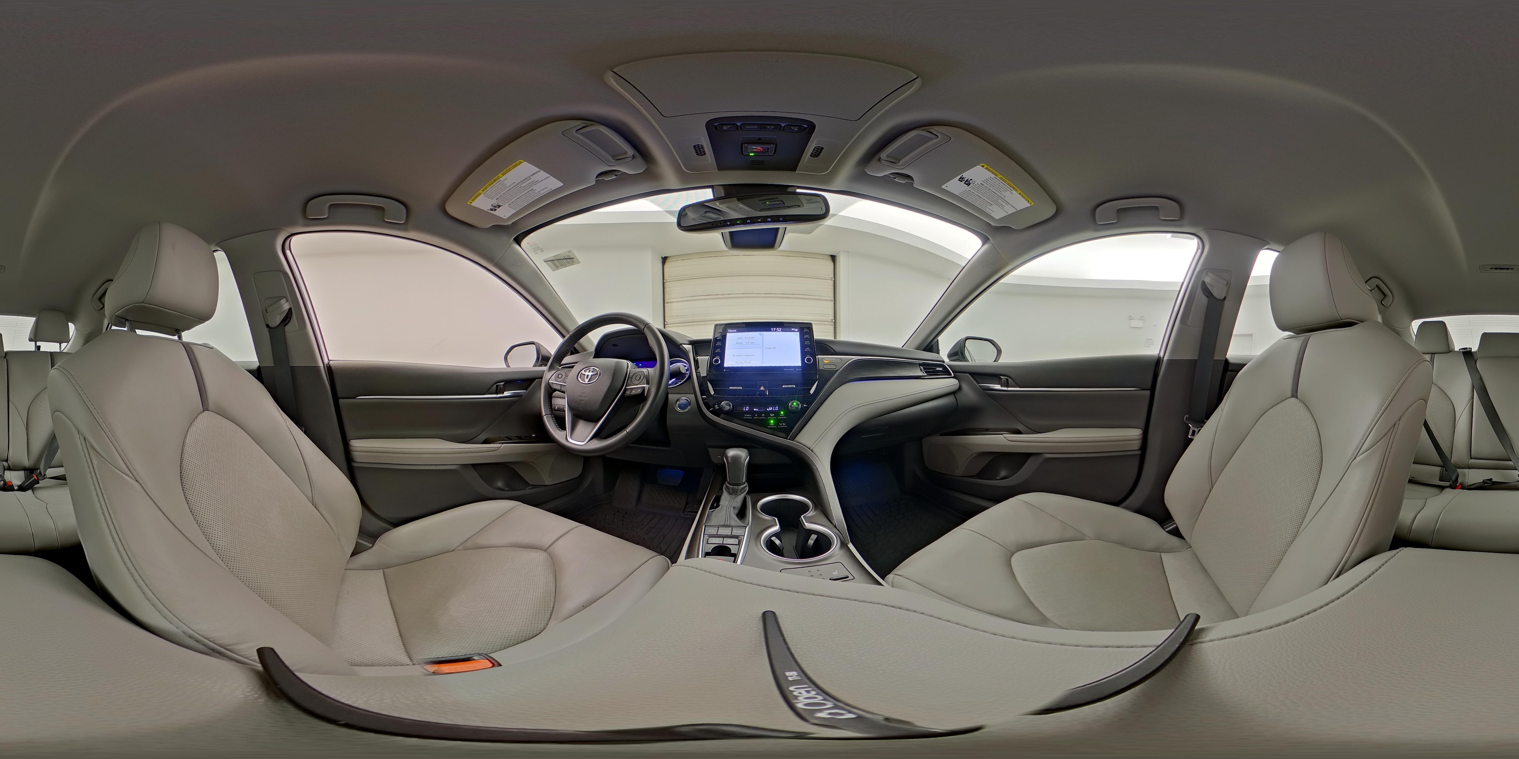2023 Toyota Camry XLE - Photo 24