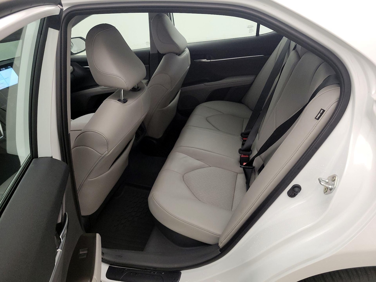 2023 Toyota Camry XLE - Photo 20
