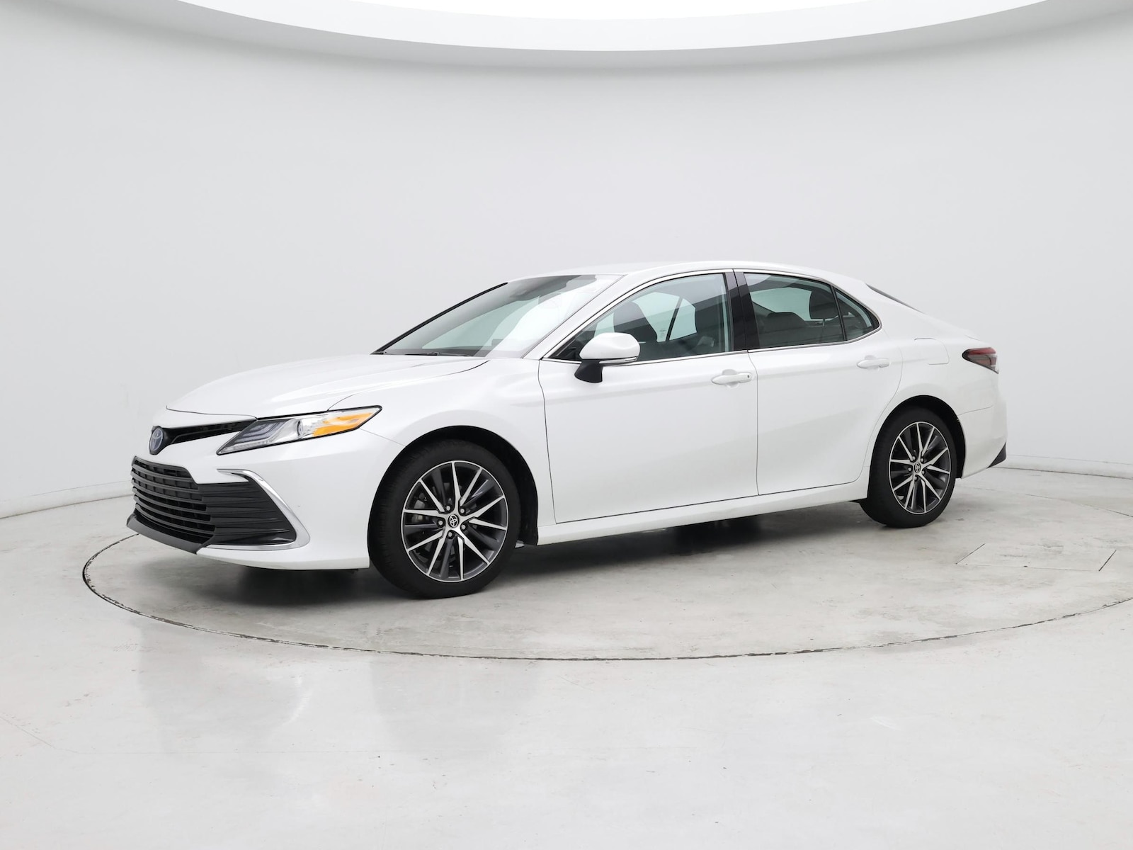2023 Toyota Camry XLE - Photo 6