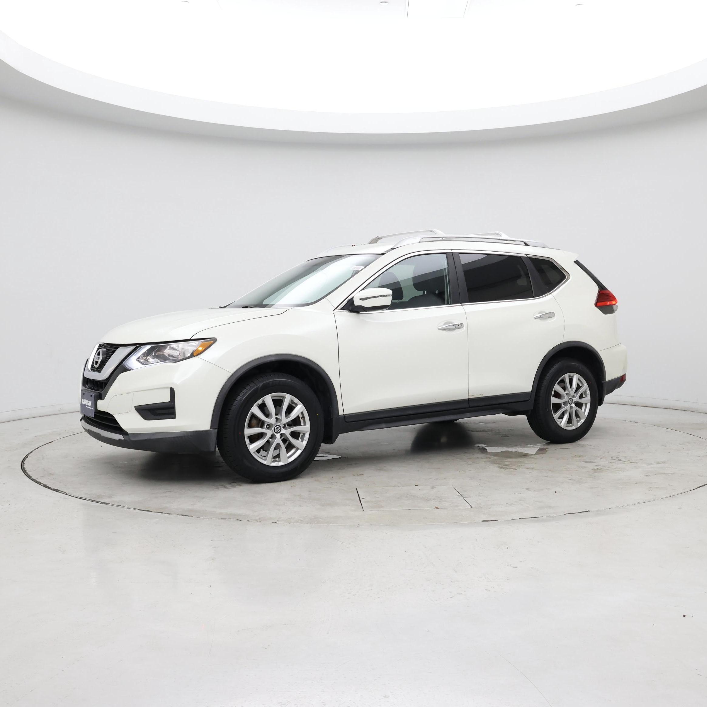 Thumbnail: 2017 Nissan Rogue - 3