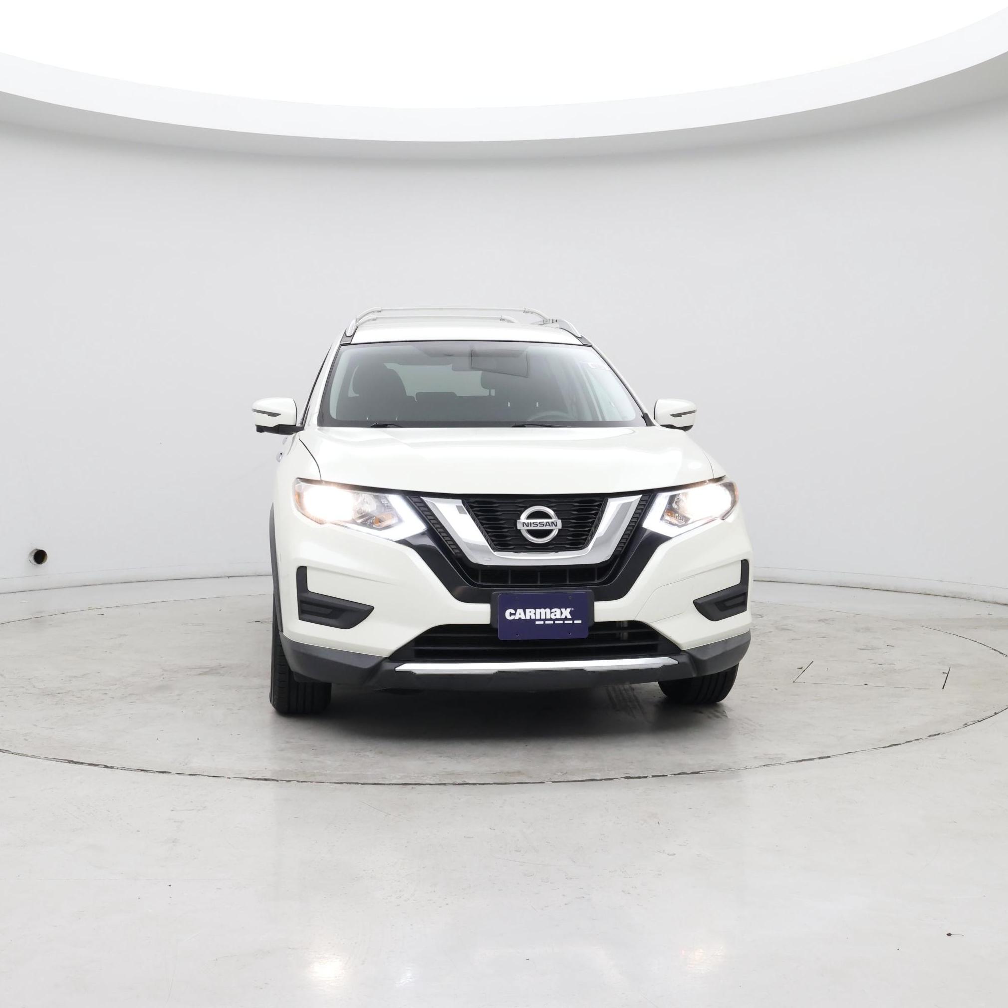 Thumbnail: 2017 Nissan Rogue - 5