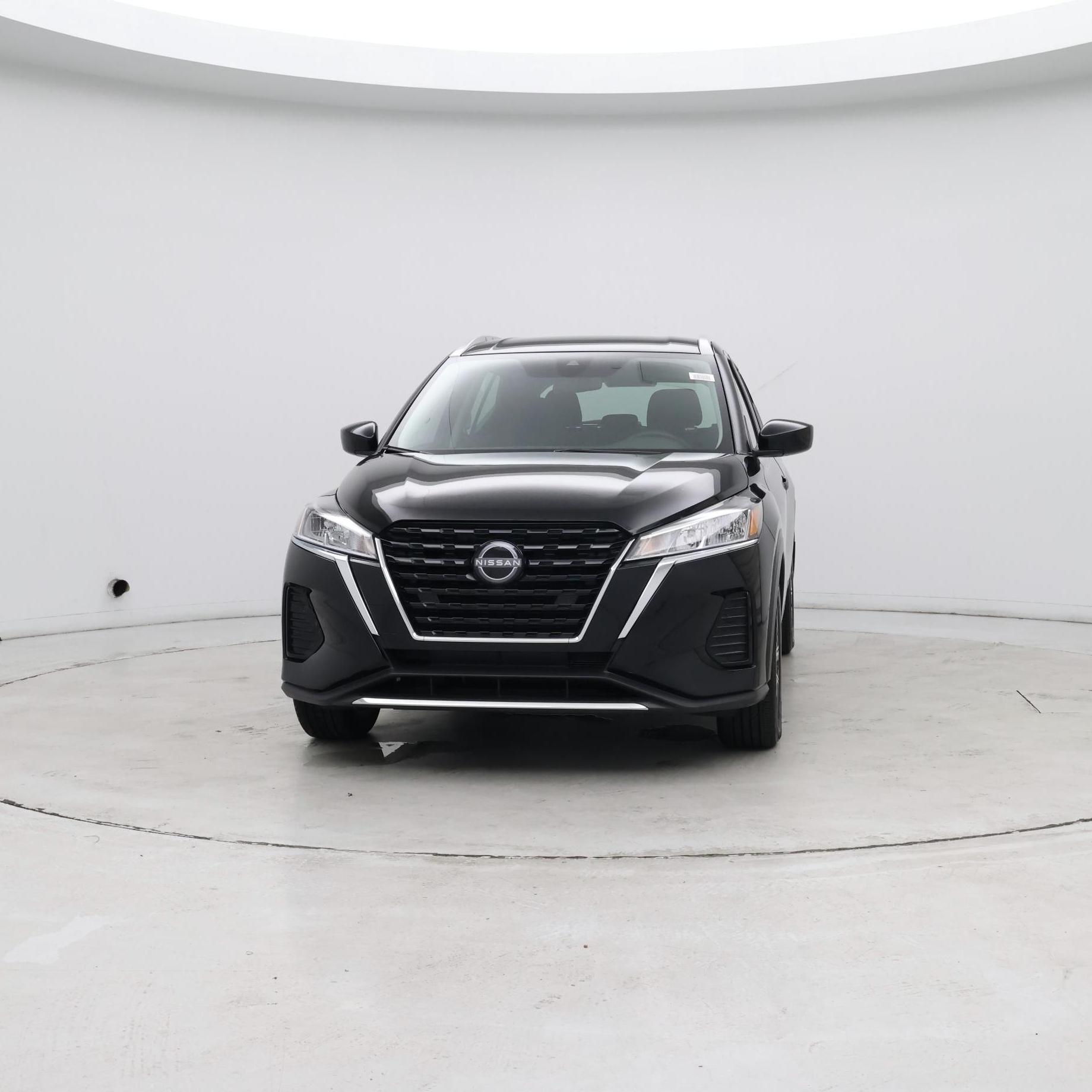 Thumbnail: 2023 Nissan Kicks - 4