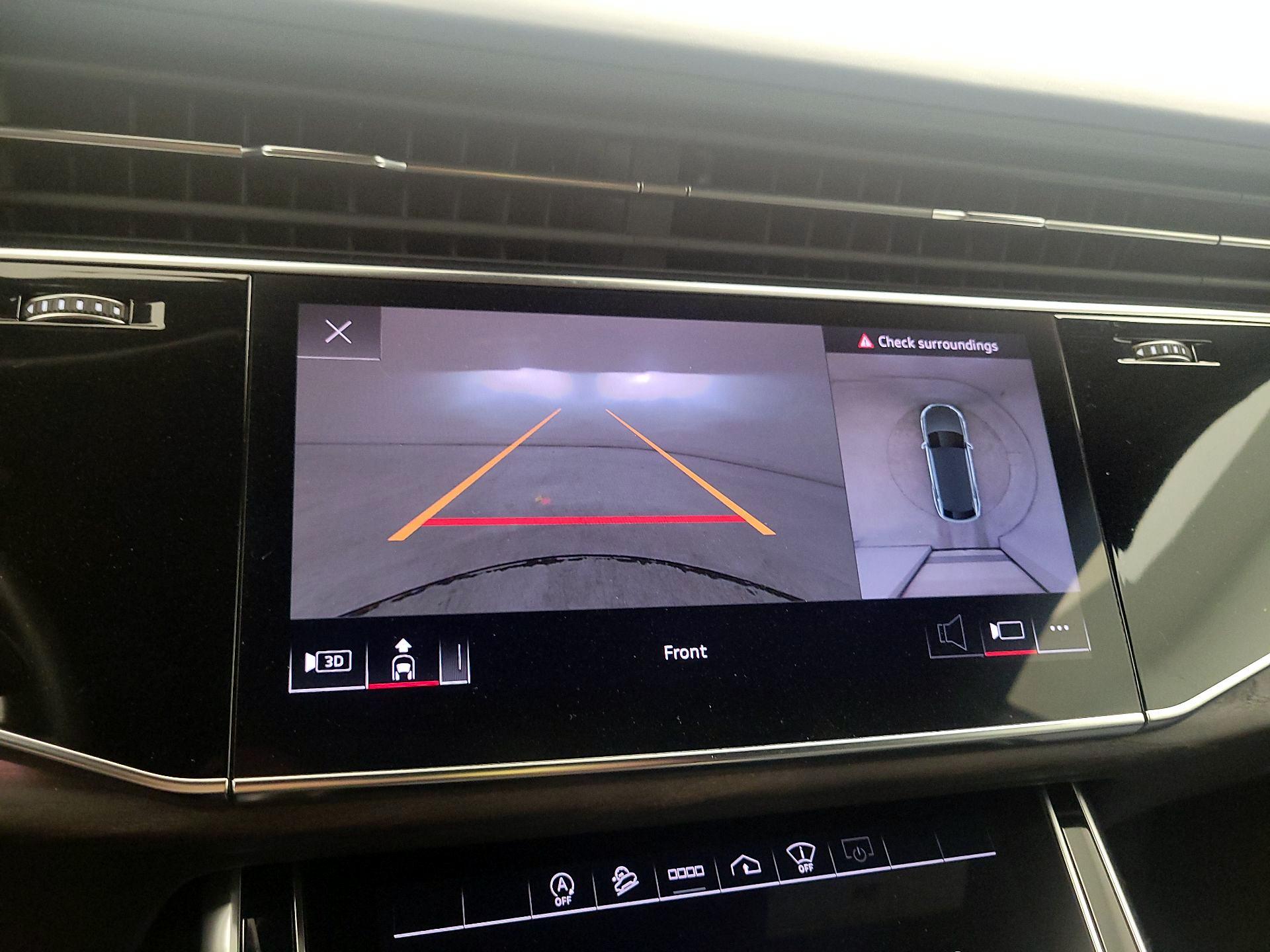 Thumbnail: 2021 Audi Q8 - 14