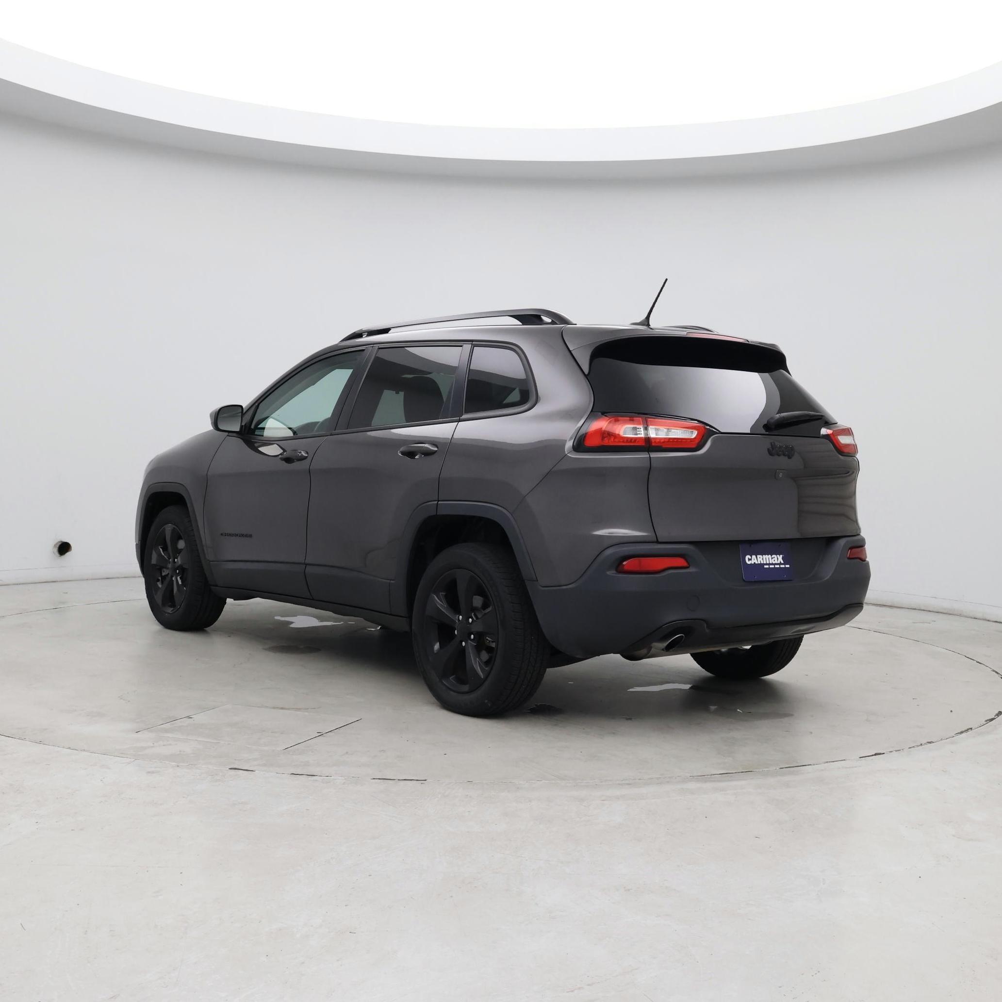 Thumbnail: 2018 Jeep Cherokee - 2