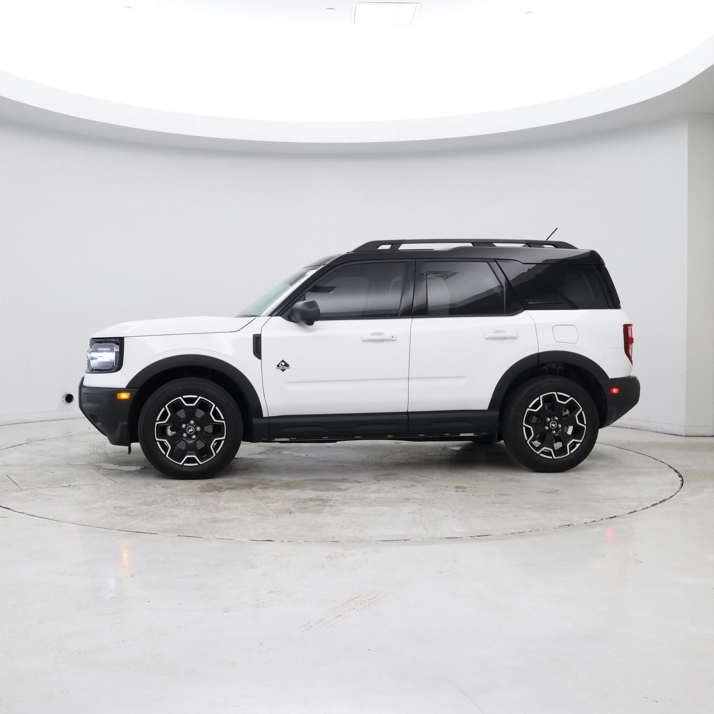 Thumbnail: 2025 Ford Bronco Sport - 2